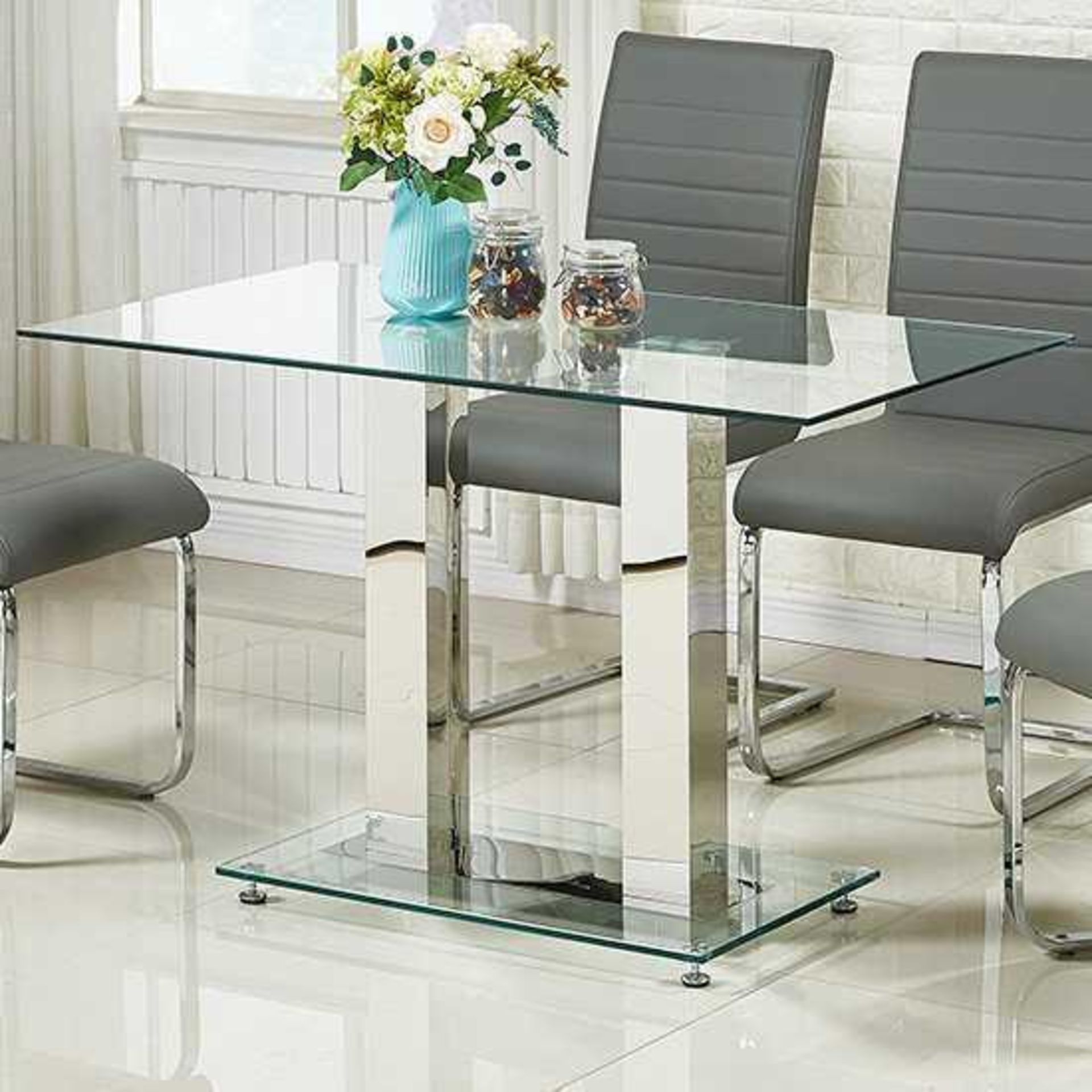 RRP £250 Jet Small Dining Table Rectangular In Clear Glass