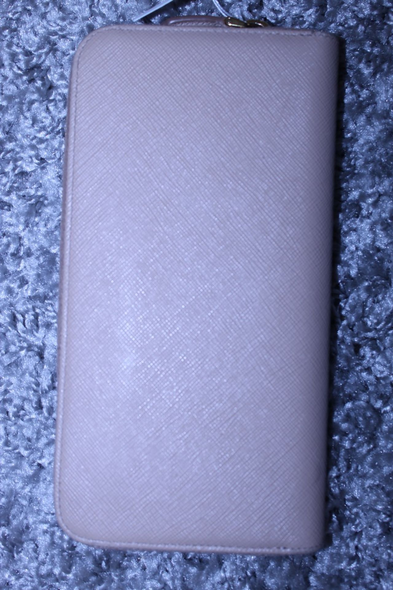 RRP £590 Prada Continental Wallet, Beige Saffiano Leather, 20X10Cm (Production Code 107D) - Image 2 of 3