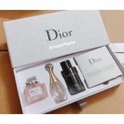 RRP £70 Boxed New Dior Mini Gift Set To Include 5Ml Bottles Of Miss Dior , Jadore And Dior Sauvage 1