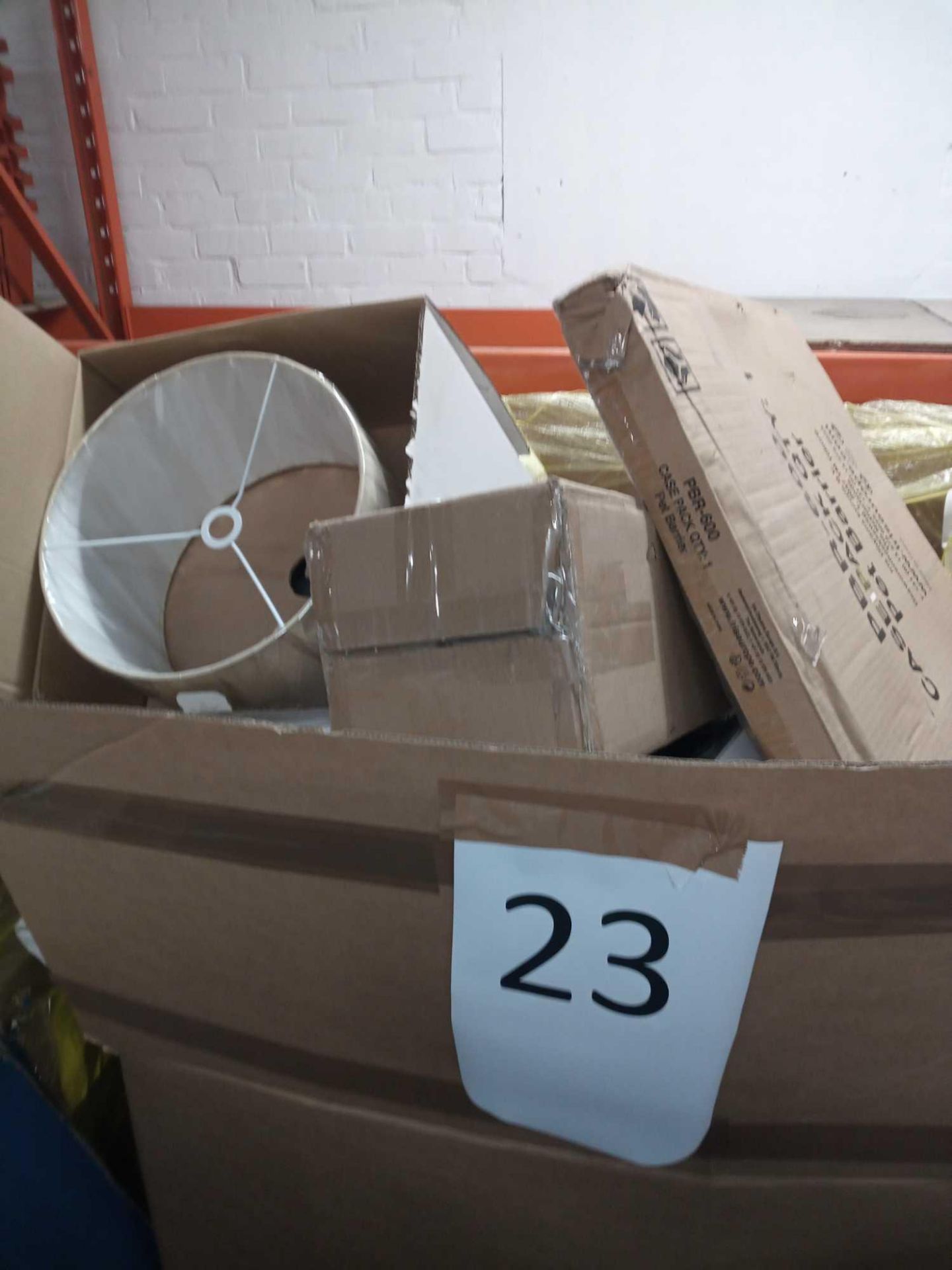 Pallet To Contain An Assortment Of Homeward And Kitchenware