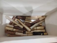 RRP £200 Lot To Contain A Large Assortment Of Sorted Estee Lauder Double Wear Concealer And Estee La