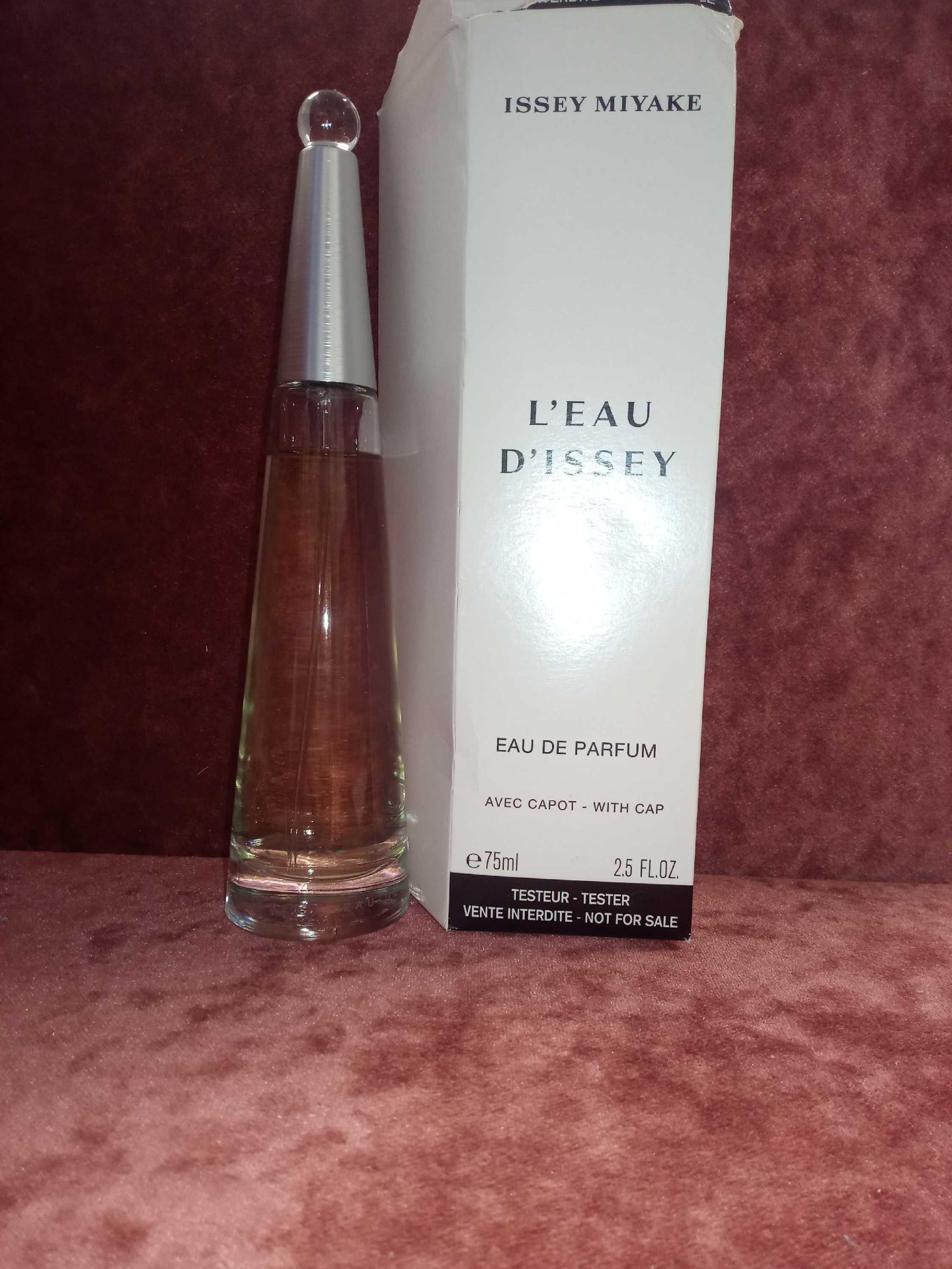 RRP £75 Boxed Unused Ex-Display Tester Bottle Of Issey Miyake L'Eau D'Issey 75Ml Natural Spray Vapor