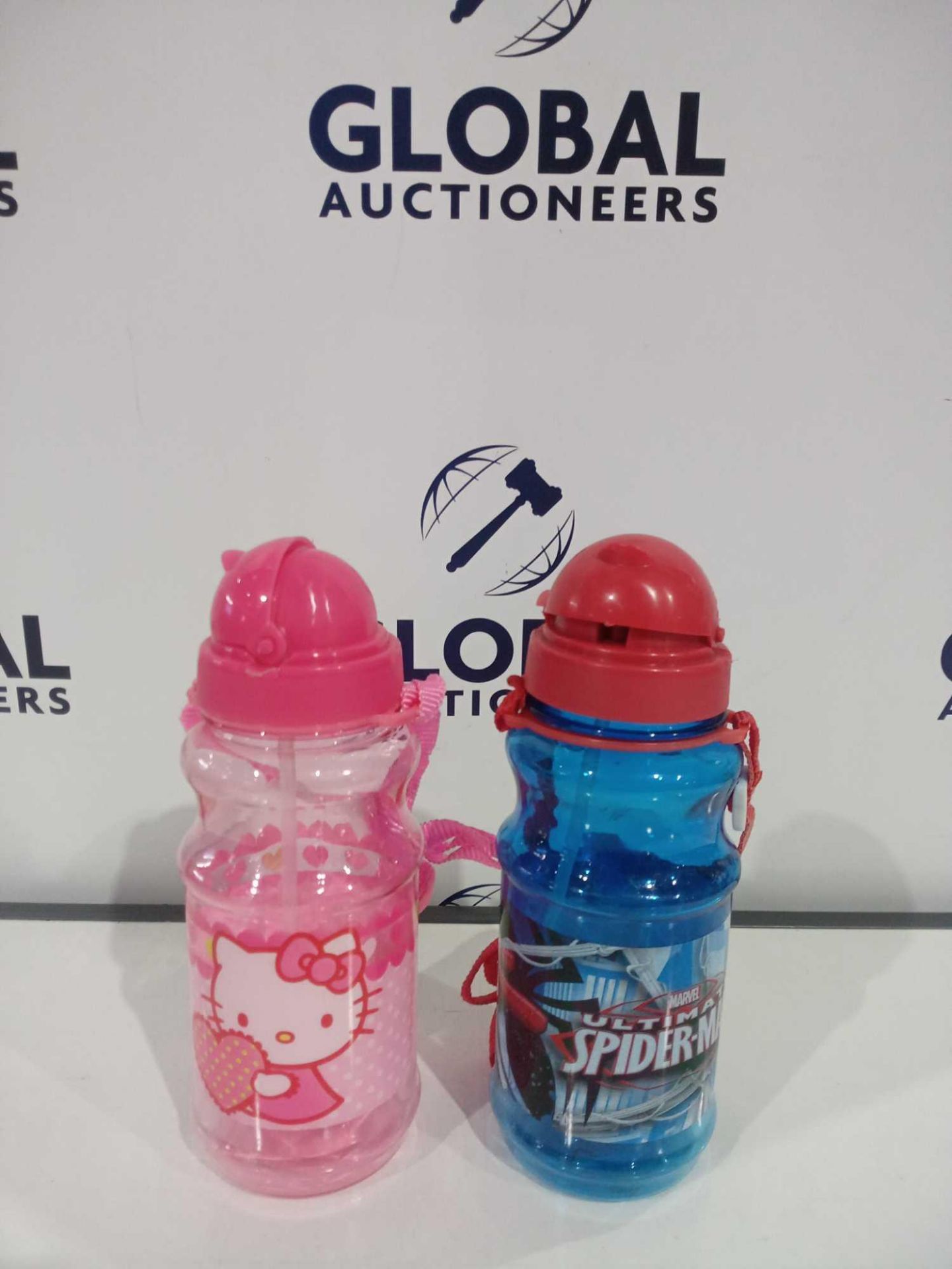 RRP £125 Lot To Contain 41 Brand New Children's Drinking Water Bottles With An Assortment Between Sp - Image 3 of 3
