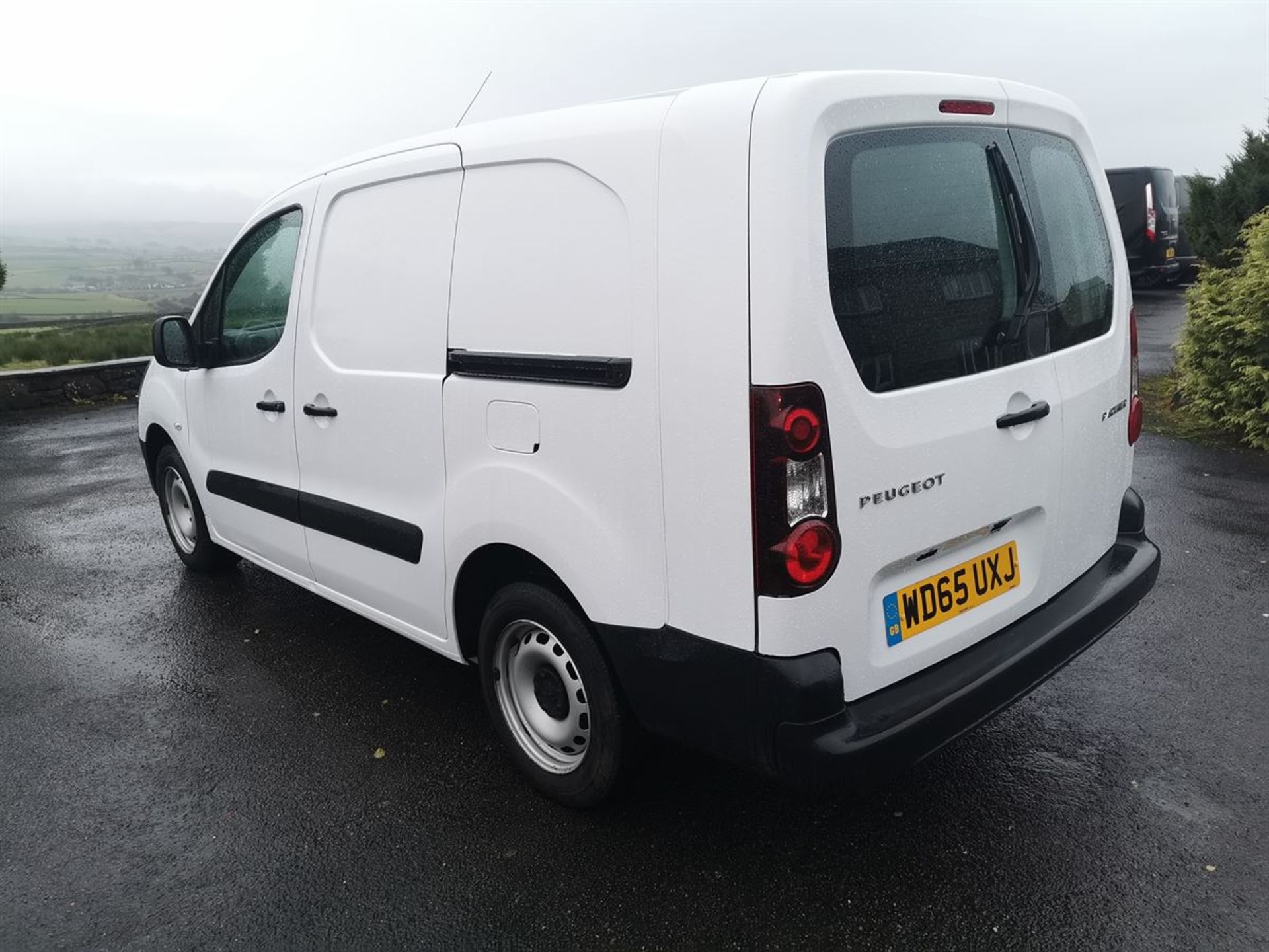 15/65 PEUGEOT PARTNER L2 DIESEL 715 S 1.6 HDI 92 CREW VAN (1560 cc) - Image 5 of 14