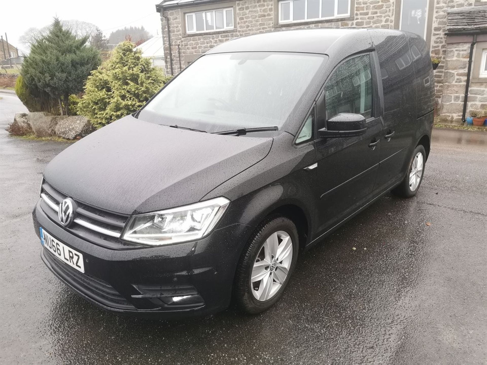 16/66 VOLKSWAGEN CADDY C20 DIESEL 2.0 TDI 140PS HIGHLINE VAN (1968 cc) - Image 7 of 13