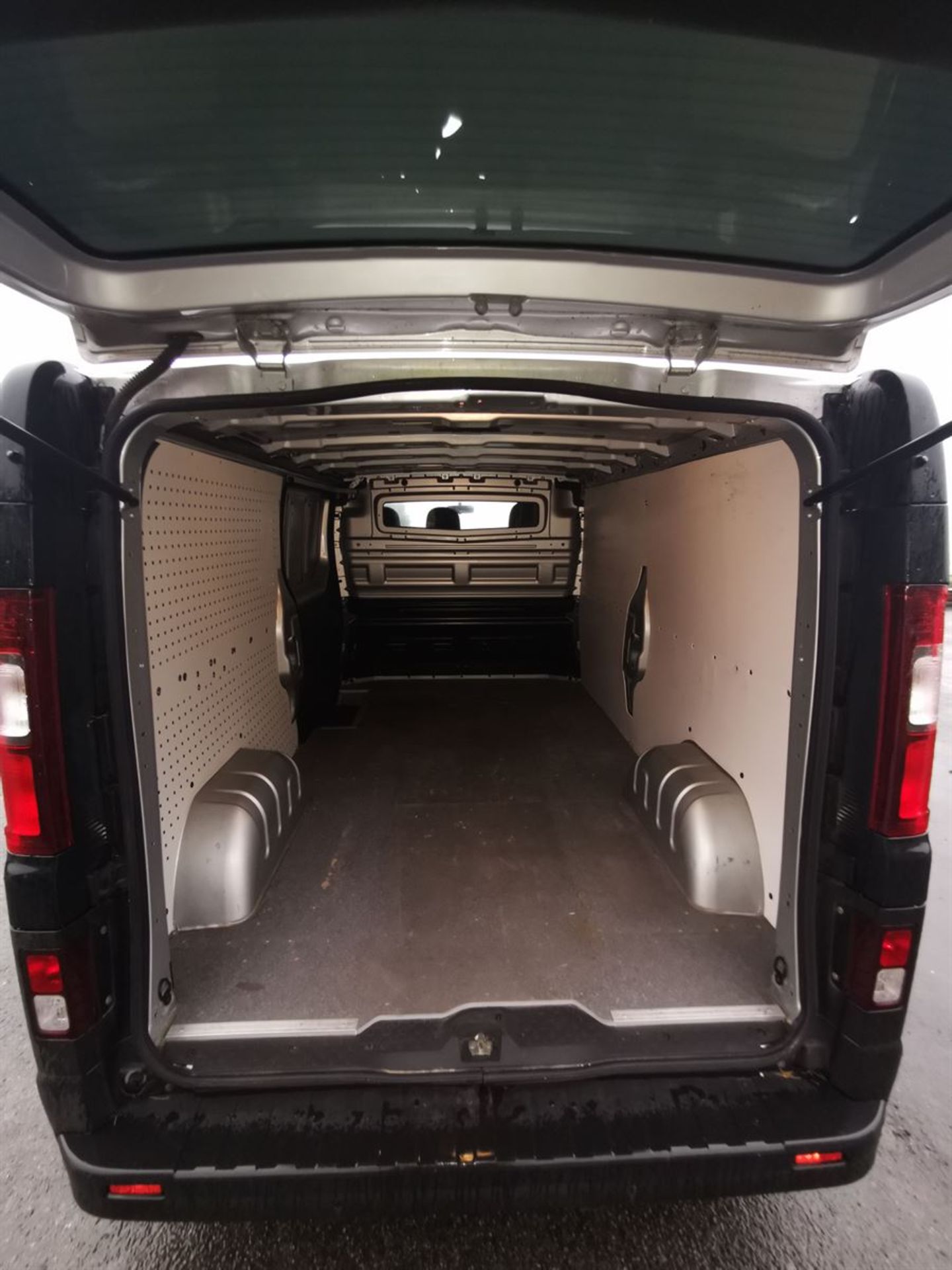 16/16 VAUXHALL VIVARO L2 DIESEL 2900 1.6CDTI BITURBO 120PS ECOFLE (1598 cc) - Image 12 of 13