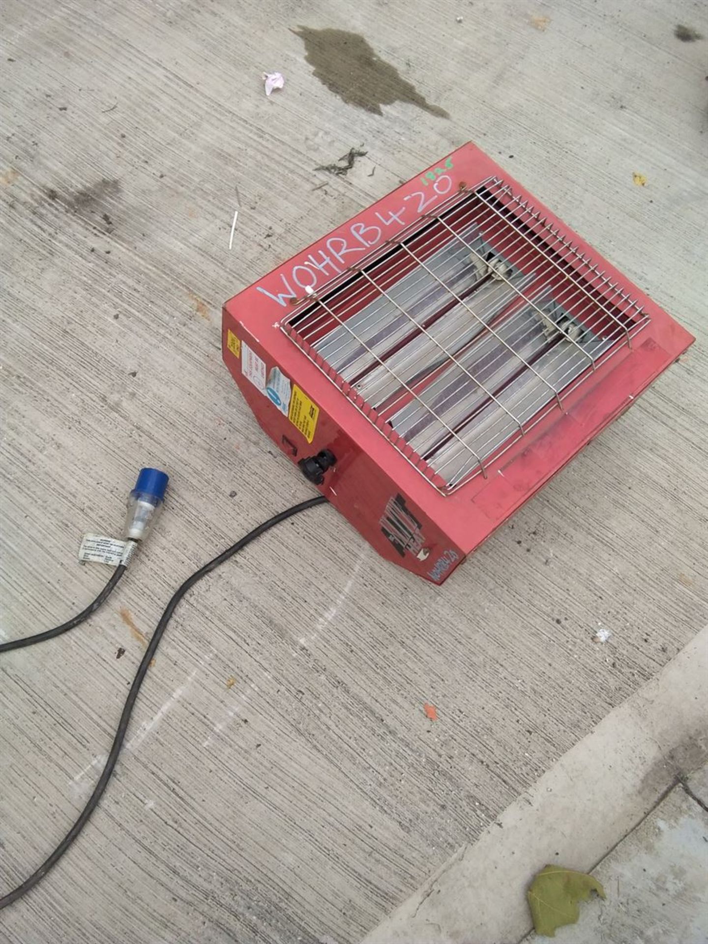 Infra Red Radiant Heater 240V [118082] Serial/Reg Number: W0HRB420