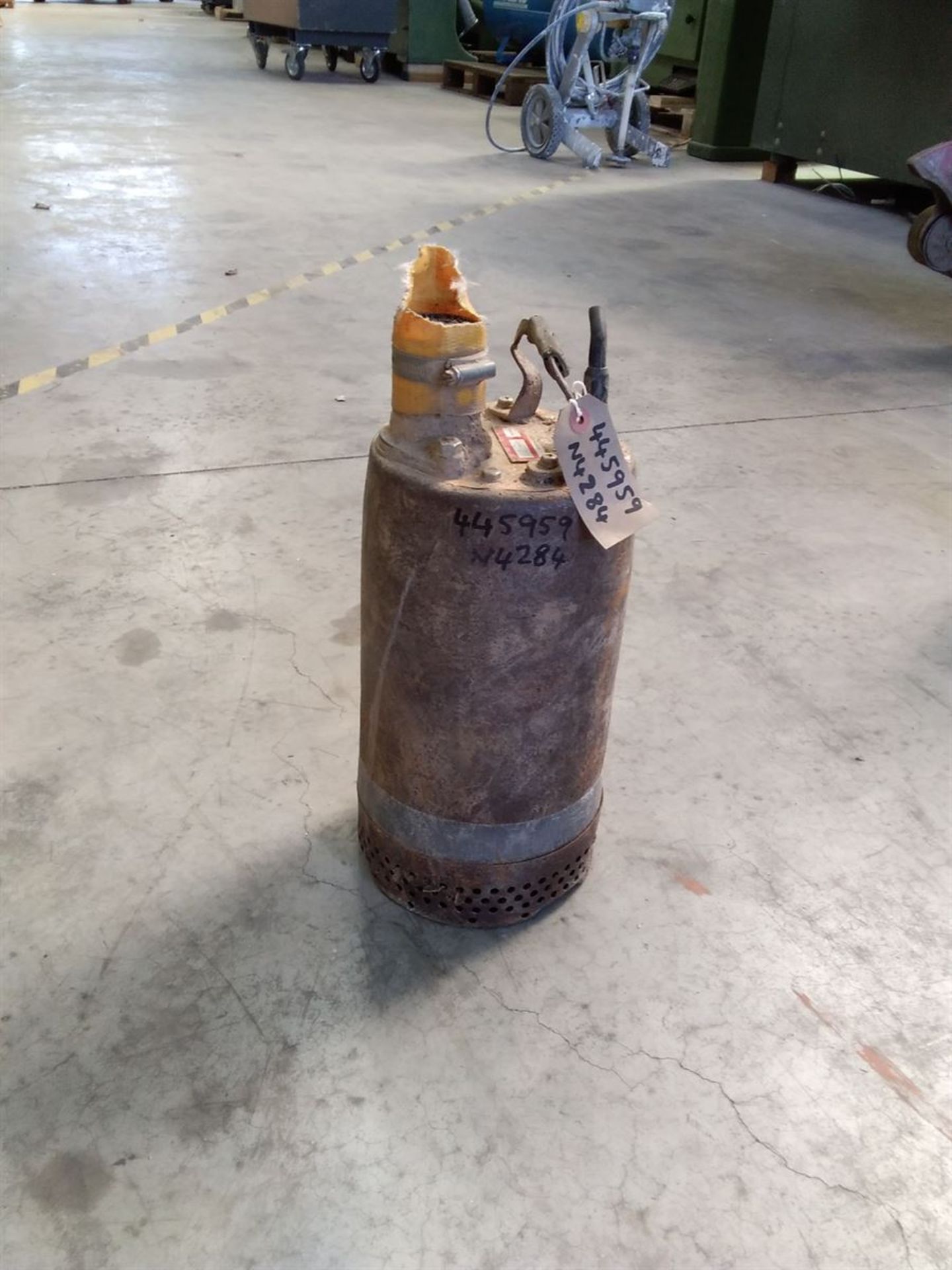 2inch SUBMERSIBLE PUMP [037305] Serial/Reg Number: 445959