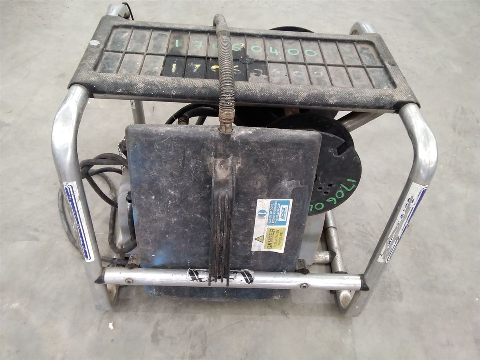 Wallpaper Stripper 110V [119898] Serial/Reg Number: 17060400