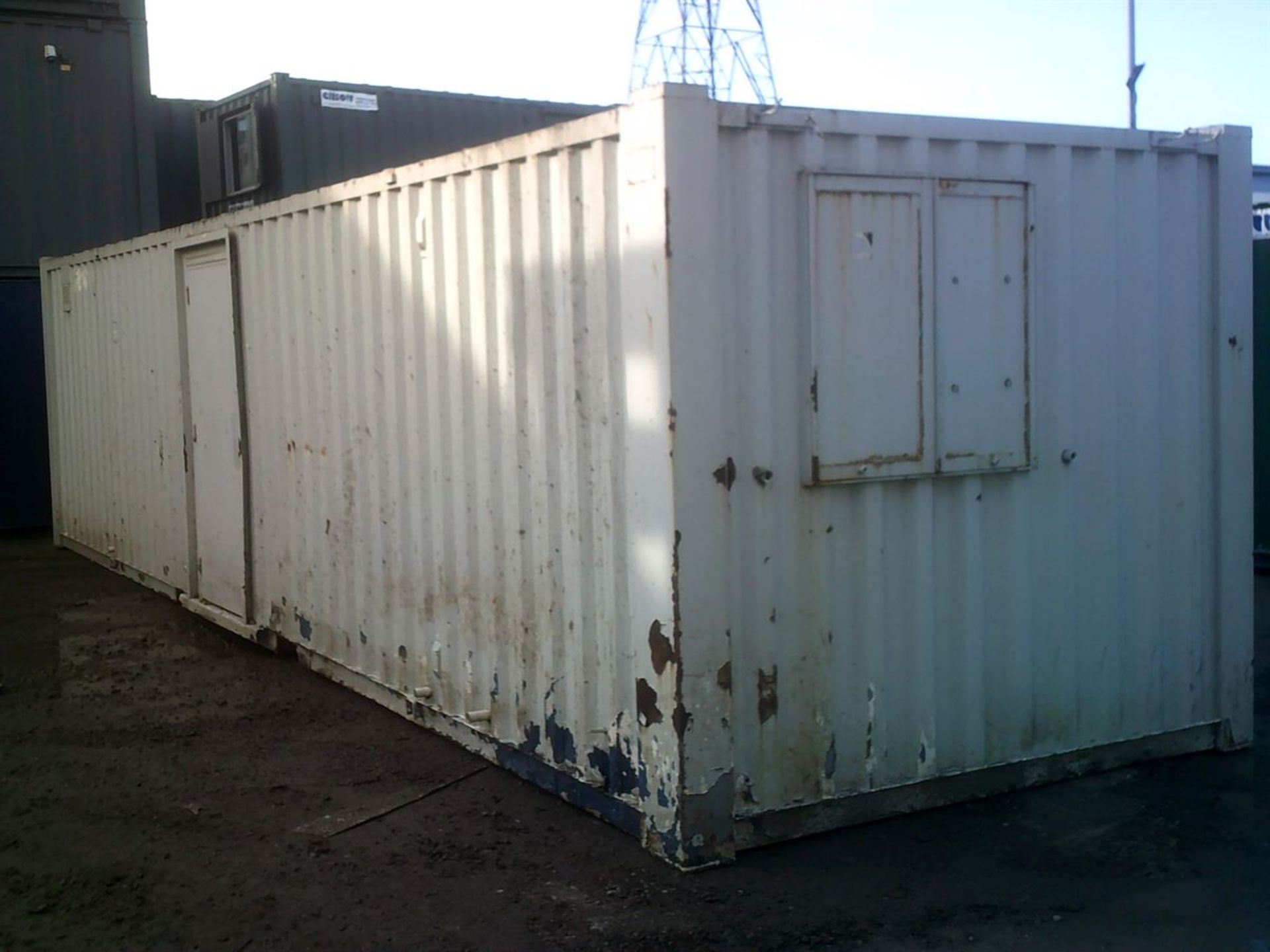 WSO685 32ft x 9ft Toilet/Shower Block