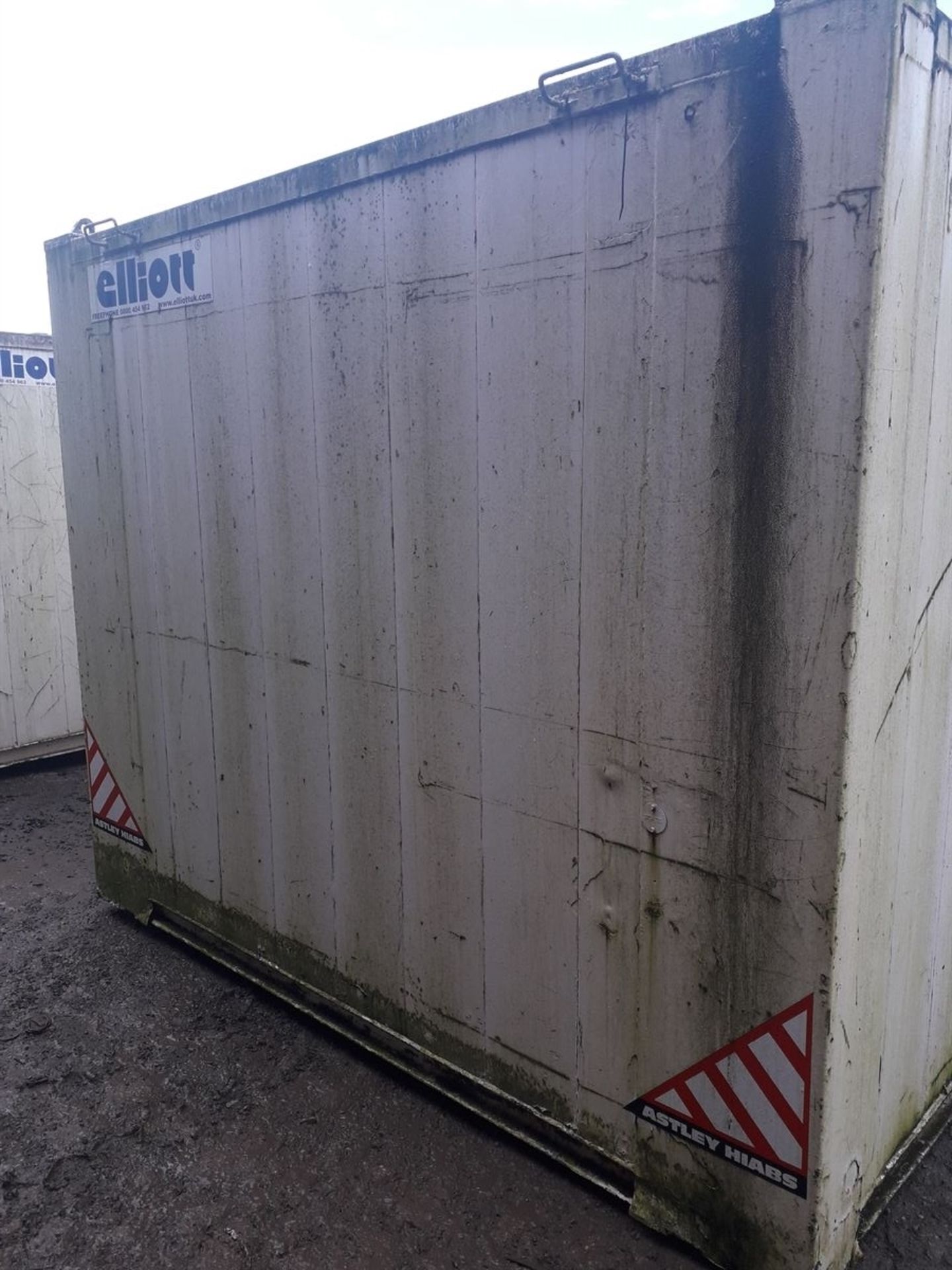 wfs021 32ft x 10ft Secure Container - Image 4 of 10