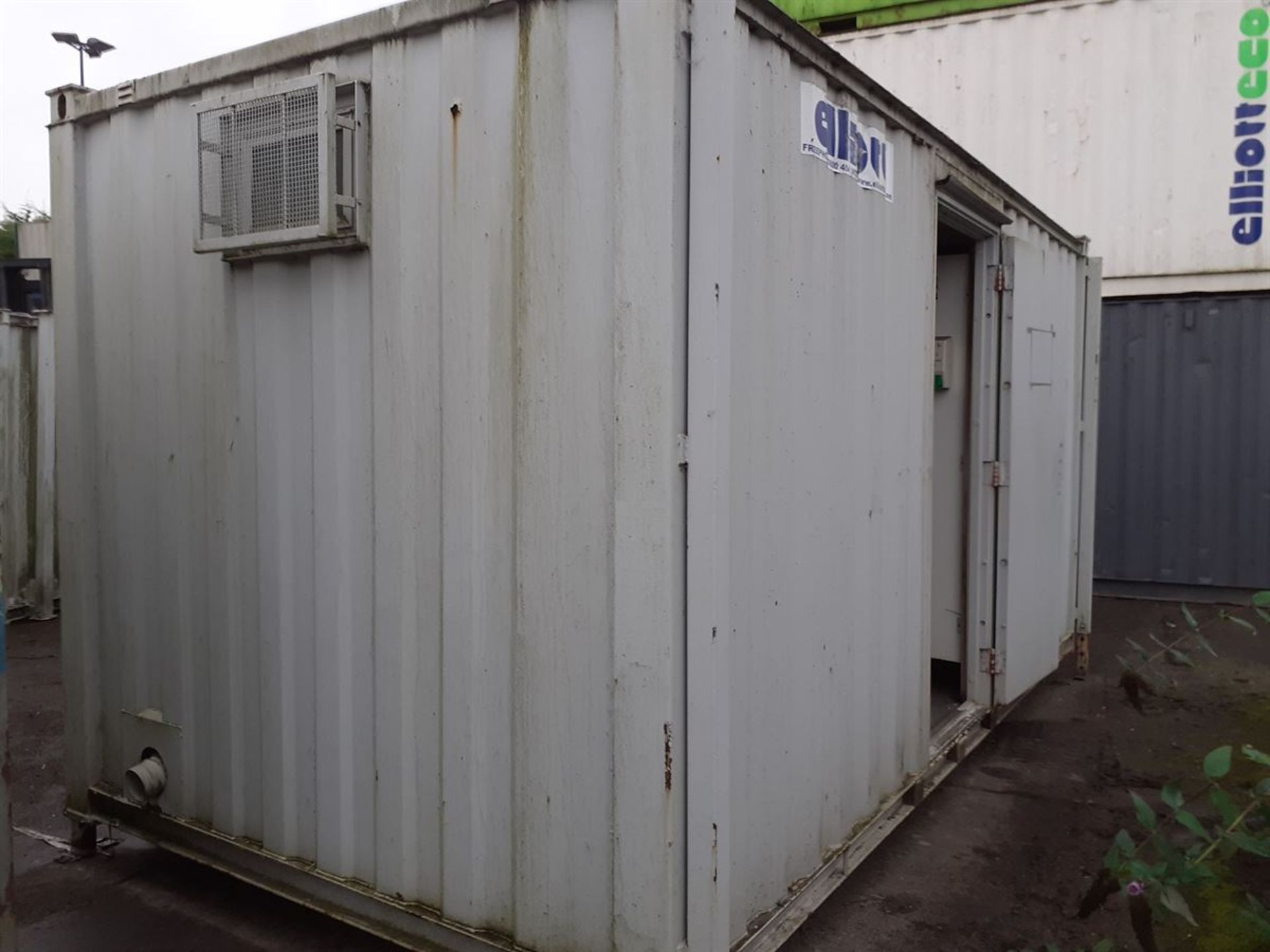 rbfd9968 16ft x 8ft 3+1 Toilet Block - Image 2 of 5