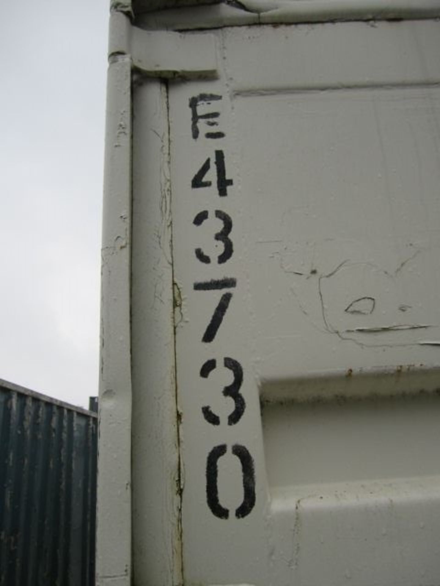 E43730 20ft x 8ft Secure Containers - Image 4 of 4