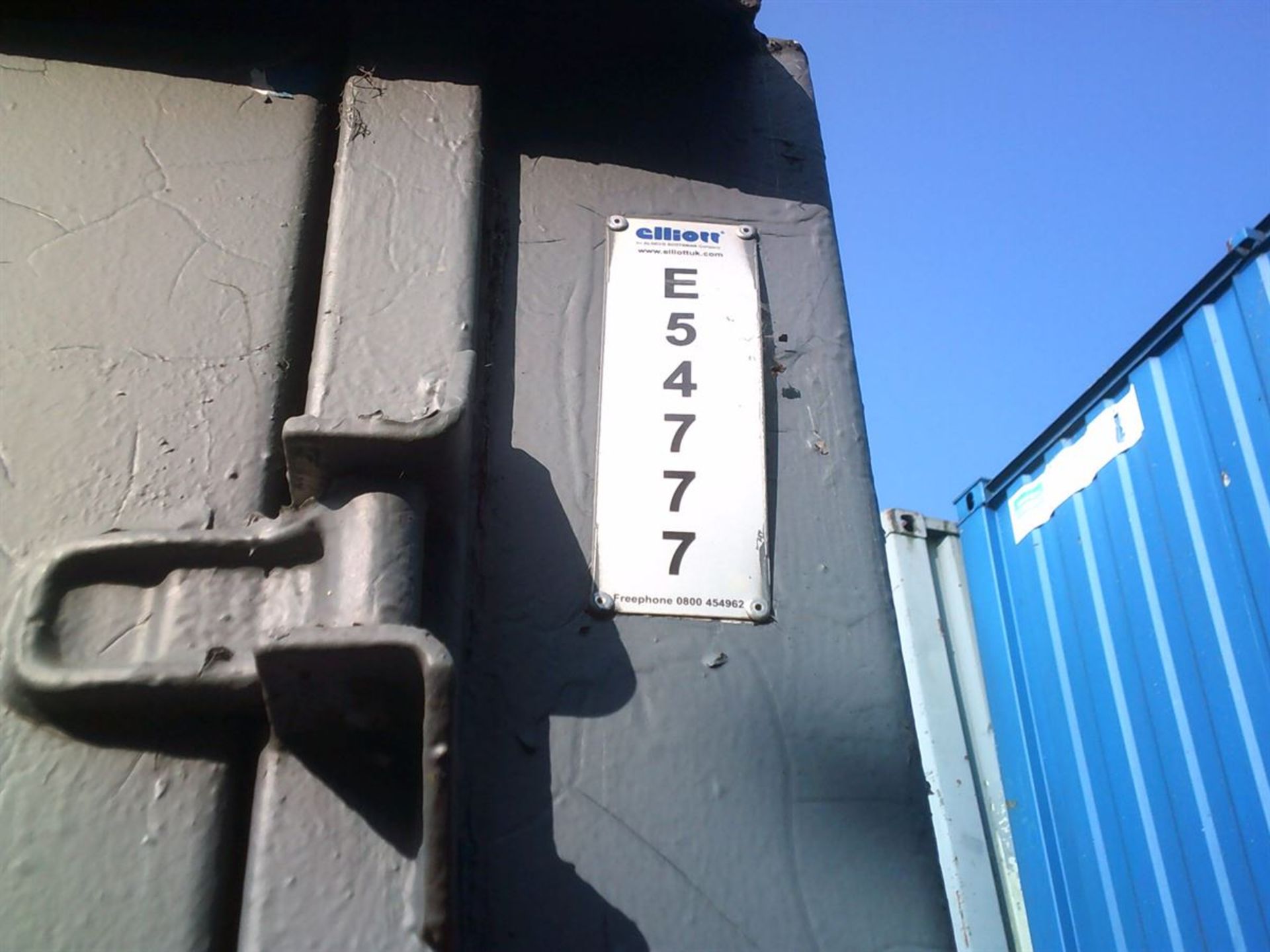 E54777 24ft x 9ft Secure Containers - Image 6 of 6