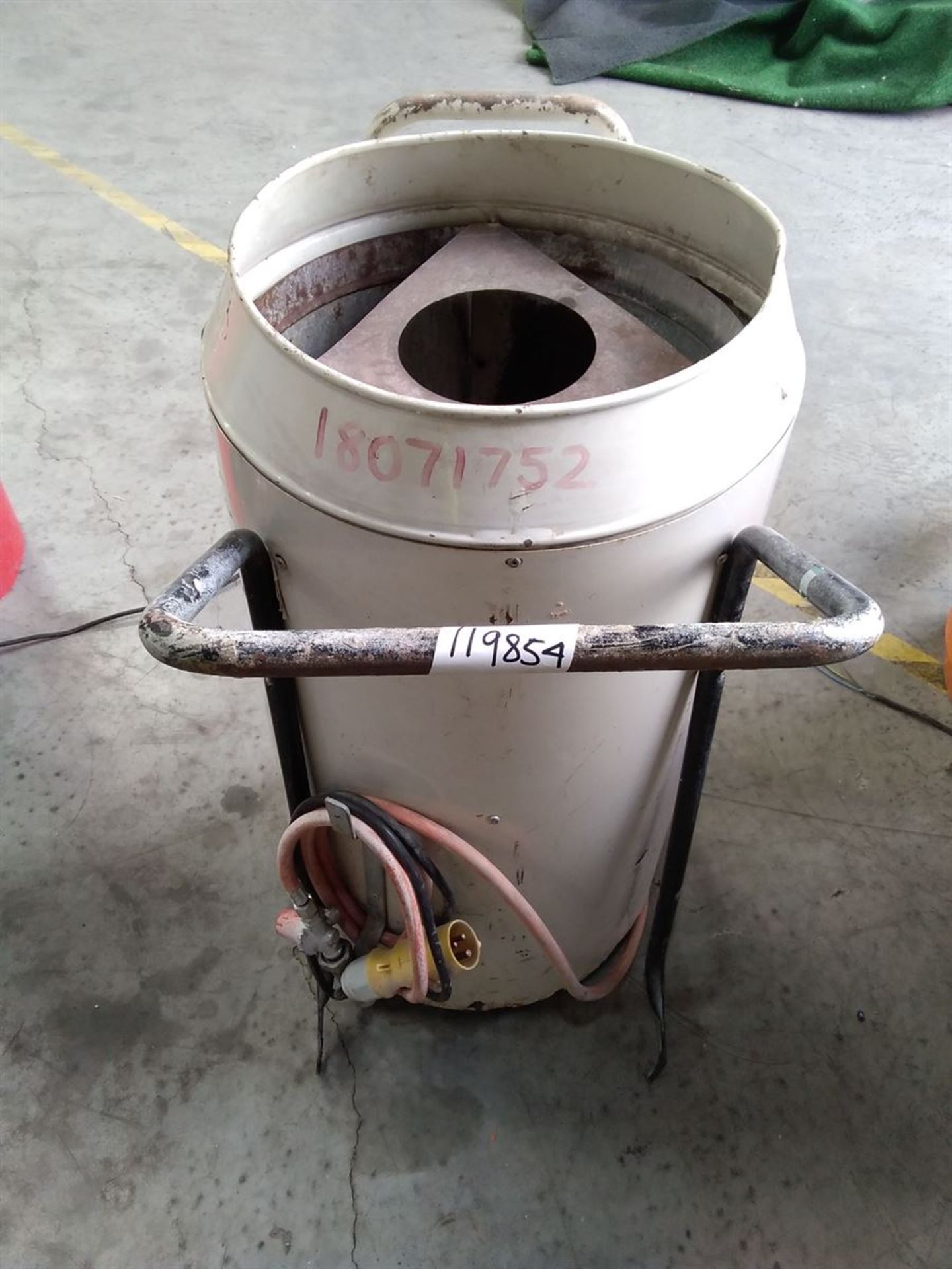 Medium Rocket Heater Lpg 110v