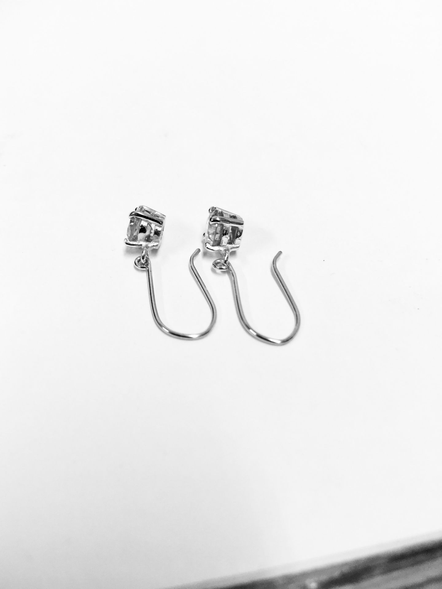 1.00ct diamond drop style solitaire earrings each set with a brilliant cut diamond - Image 2 of 3