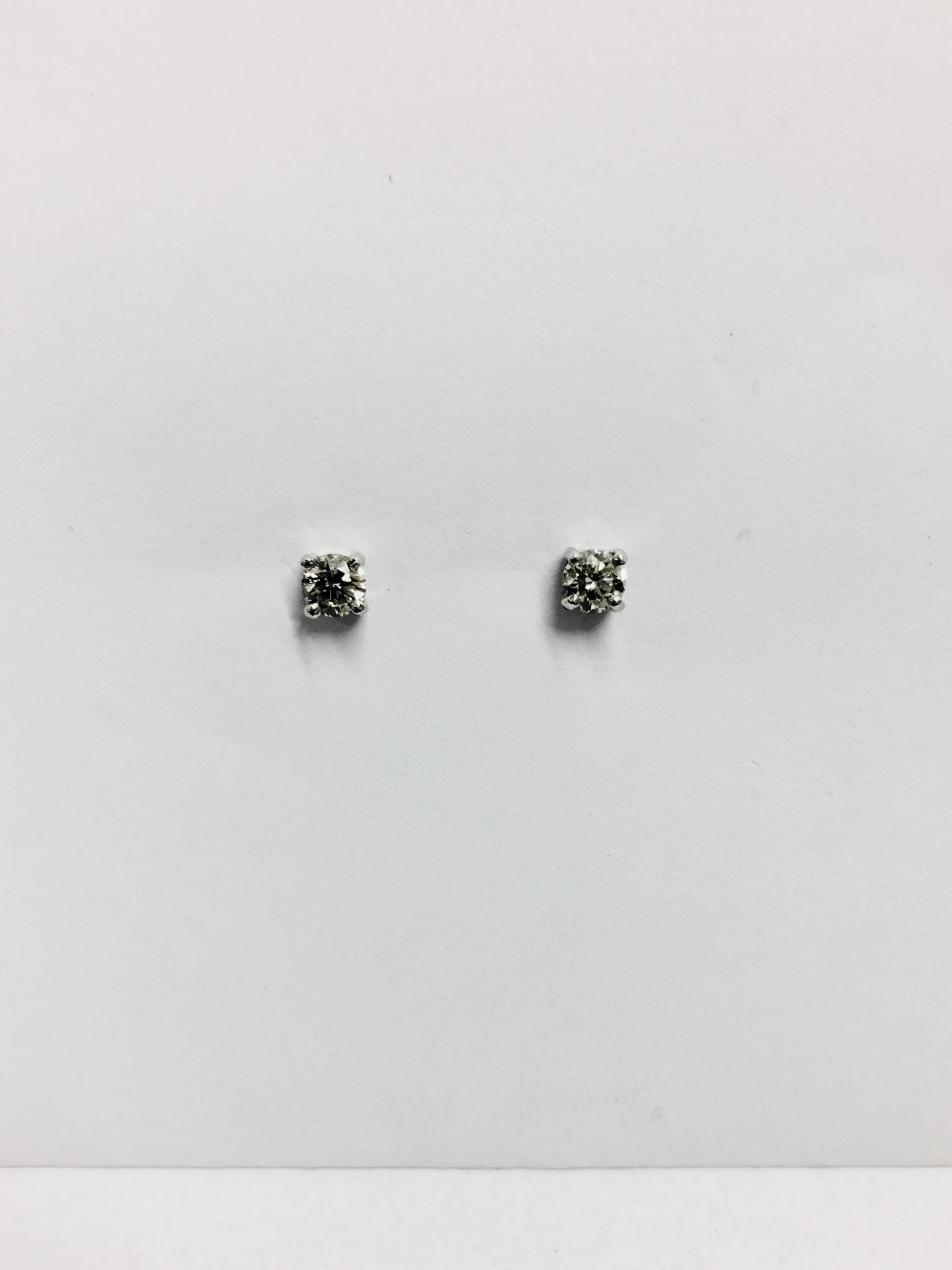 0.30ct Solitaire diamond stud earrings set with brilliant cut diamonds - Image 4 of 4