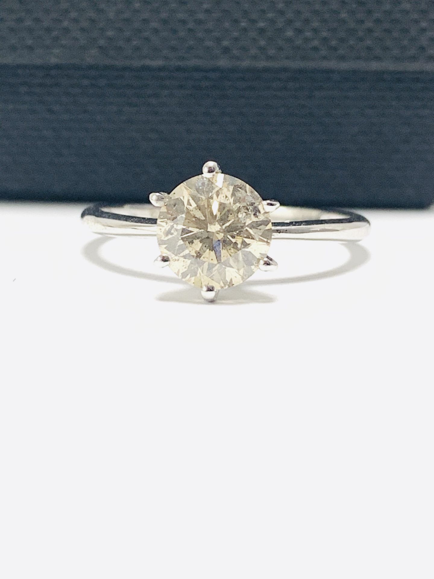 2.08ct Diamond solitaire Ring - Image 8 of 9