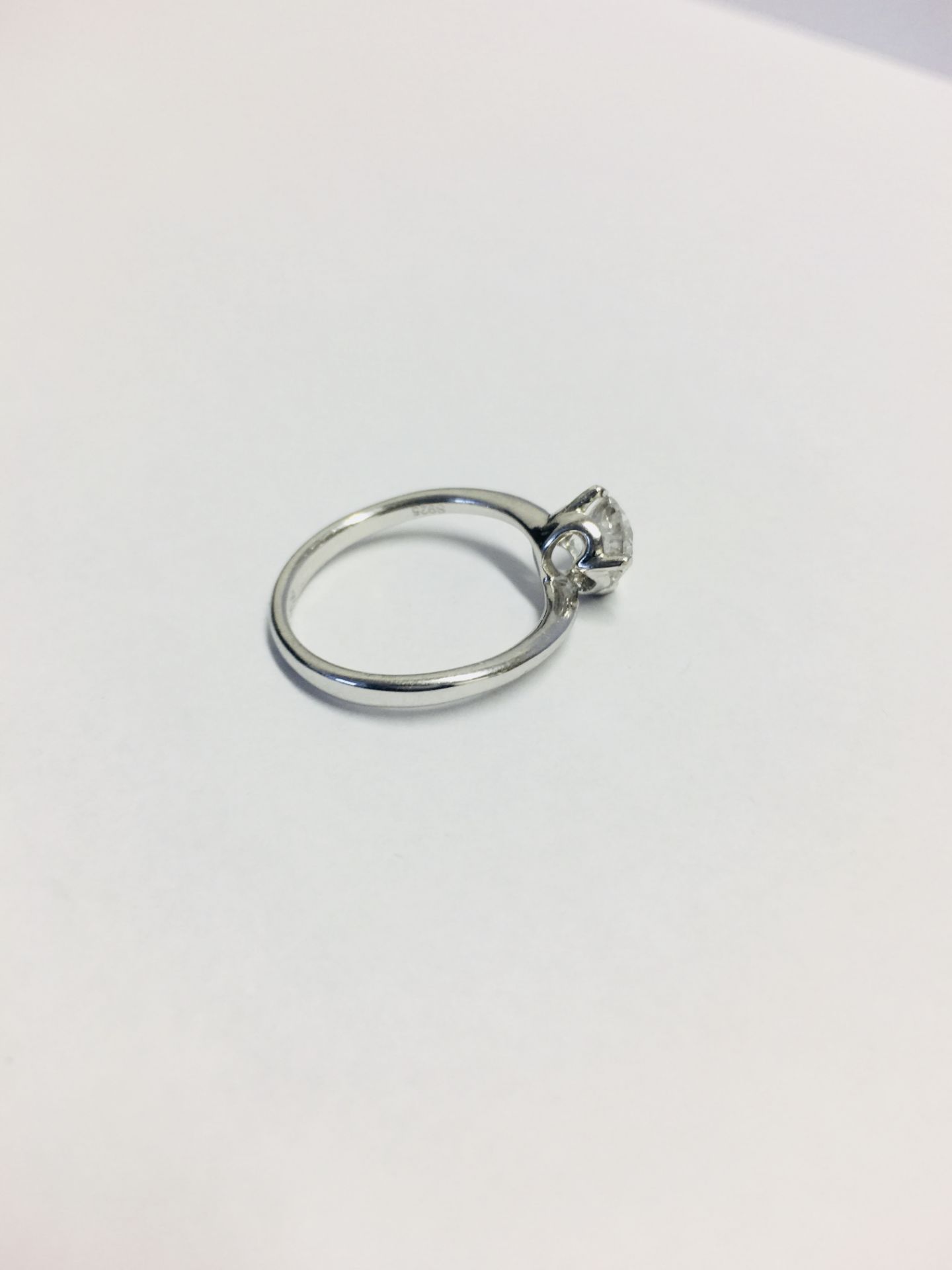 1.00ct Diamond solitaire Ring - Image 4 of 6