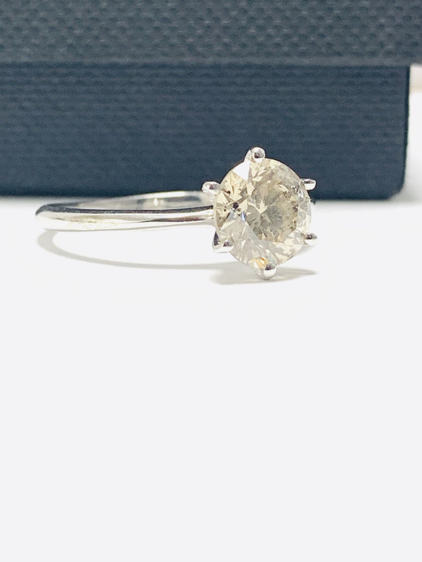 2.08ct Diamond solitaire Ring - Image 7 of 9