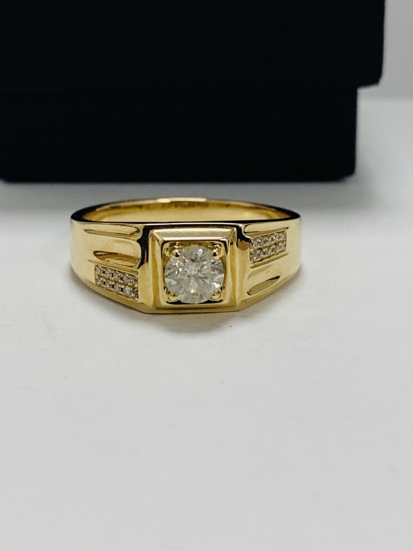 14ct Yellow Gold Diamond gents Ring
