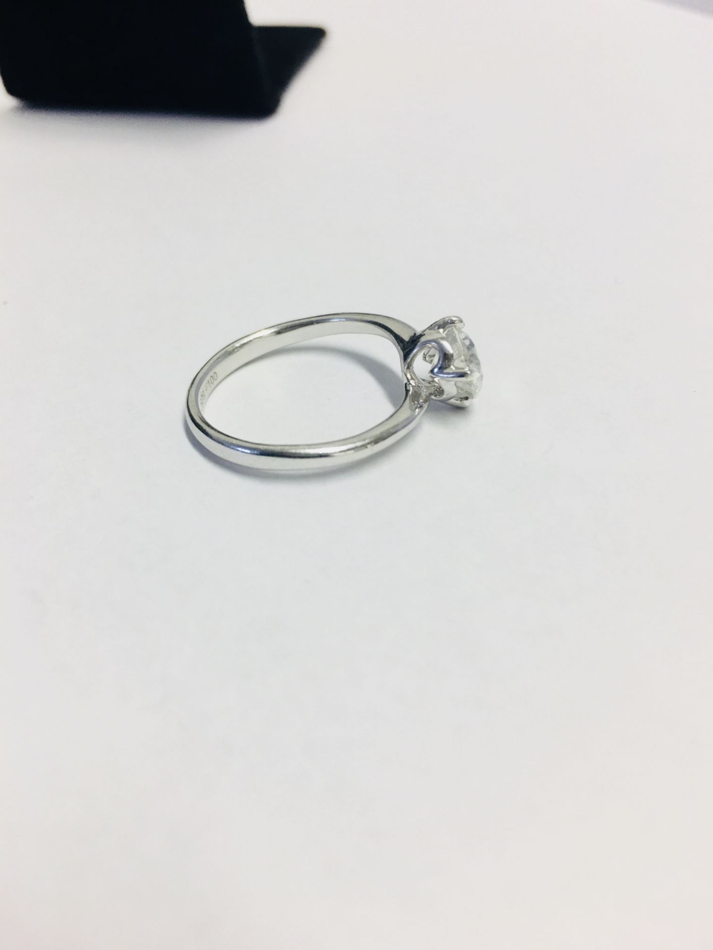 1.00ct Diamond solitaire Ring - Image 6 of 6