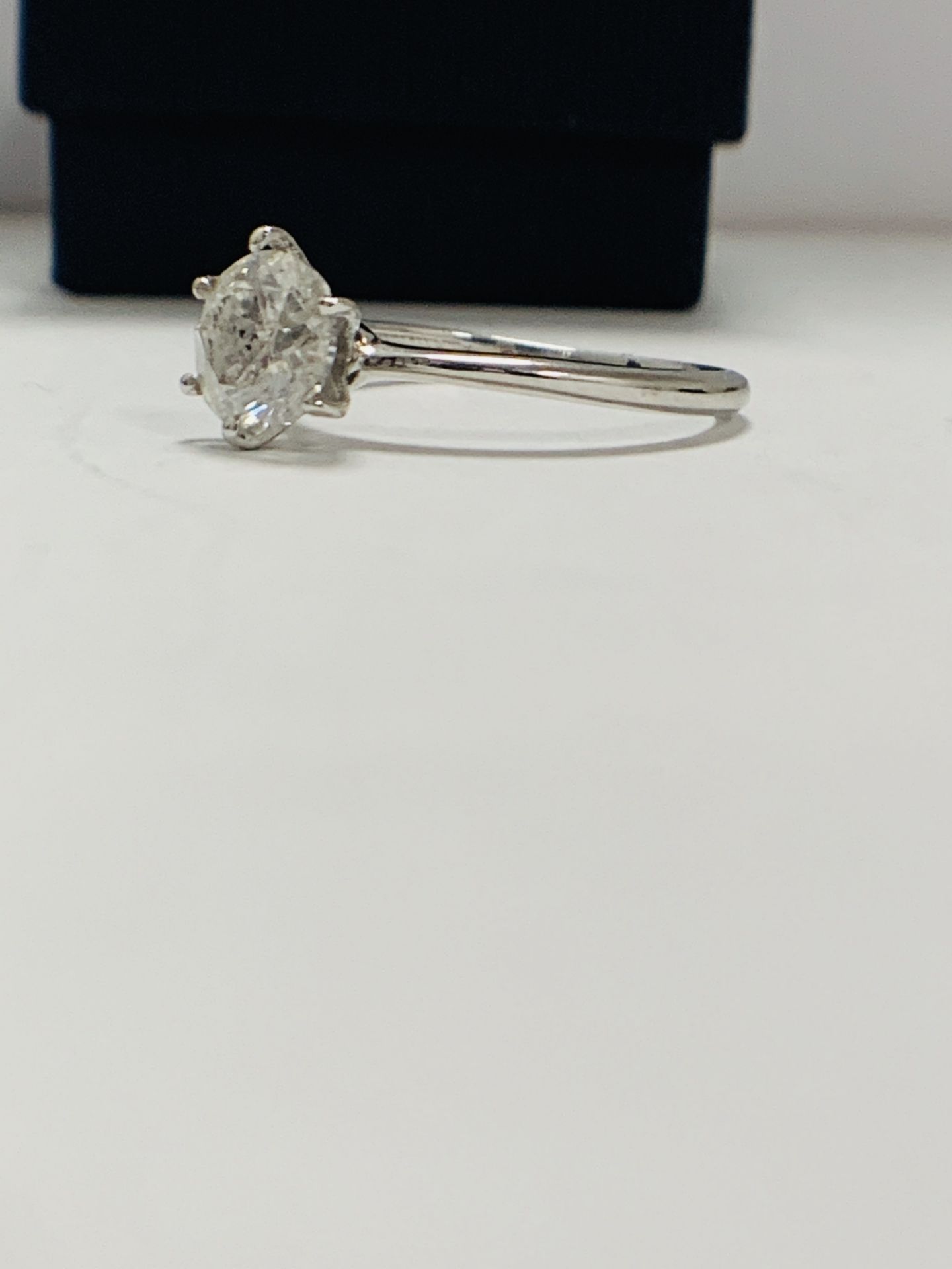 1.72ct Diamond aolitaire Ring - Image 2 of 7