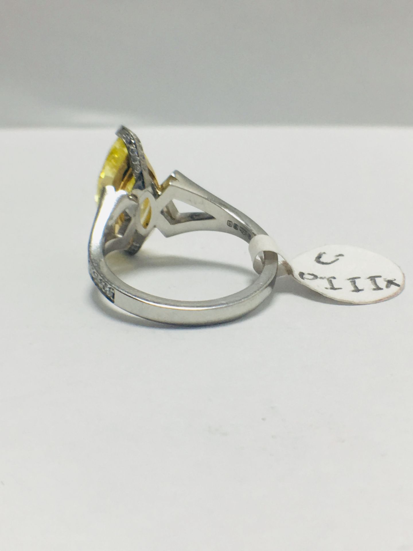 3.54ct Marquis Fancy yellow Diamond Ring - Image 6 of 12