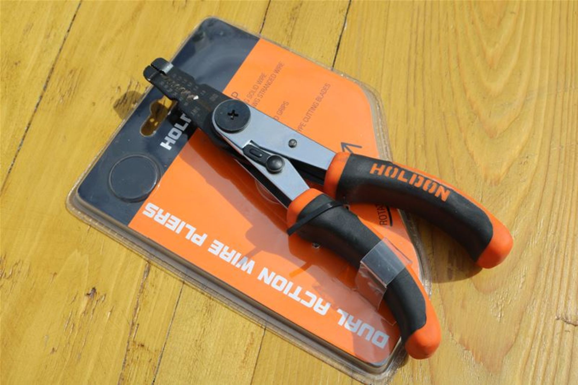 10 x Holdon 2-in-1 180mm Wire Stripper To Plier