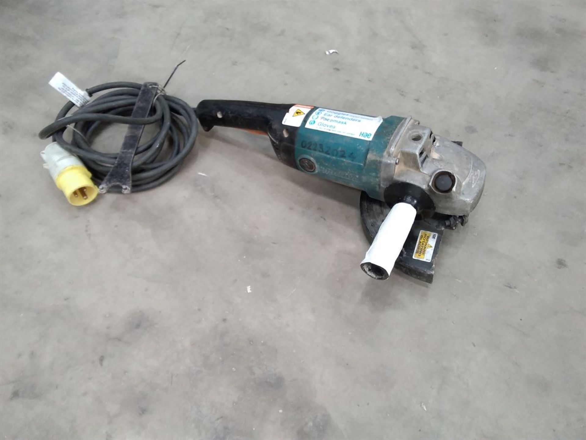 Makita Angle Grinder 110V