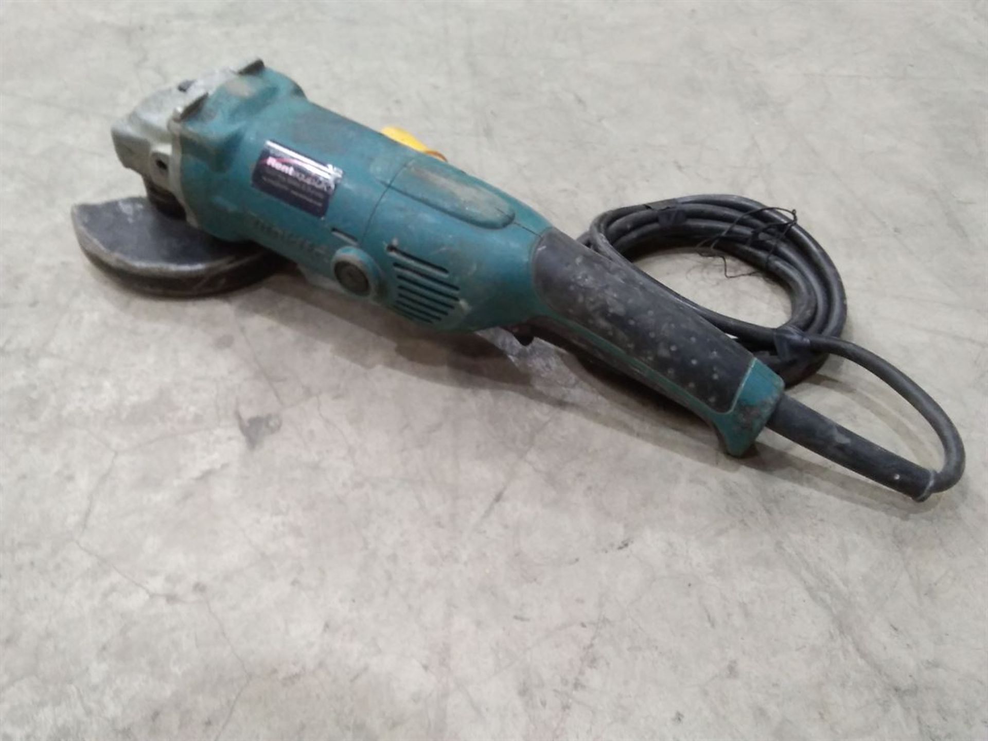 Makita Angle Grinder. 110V - Image 2 of 2