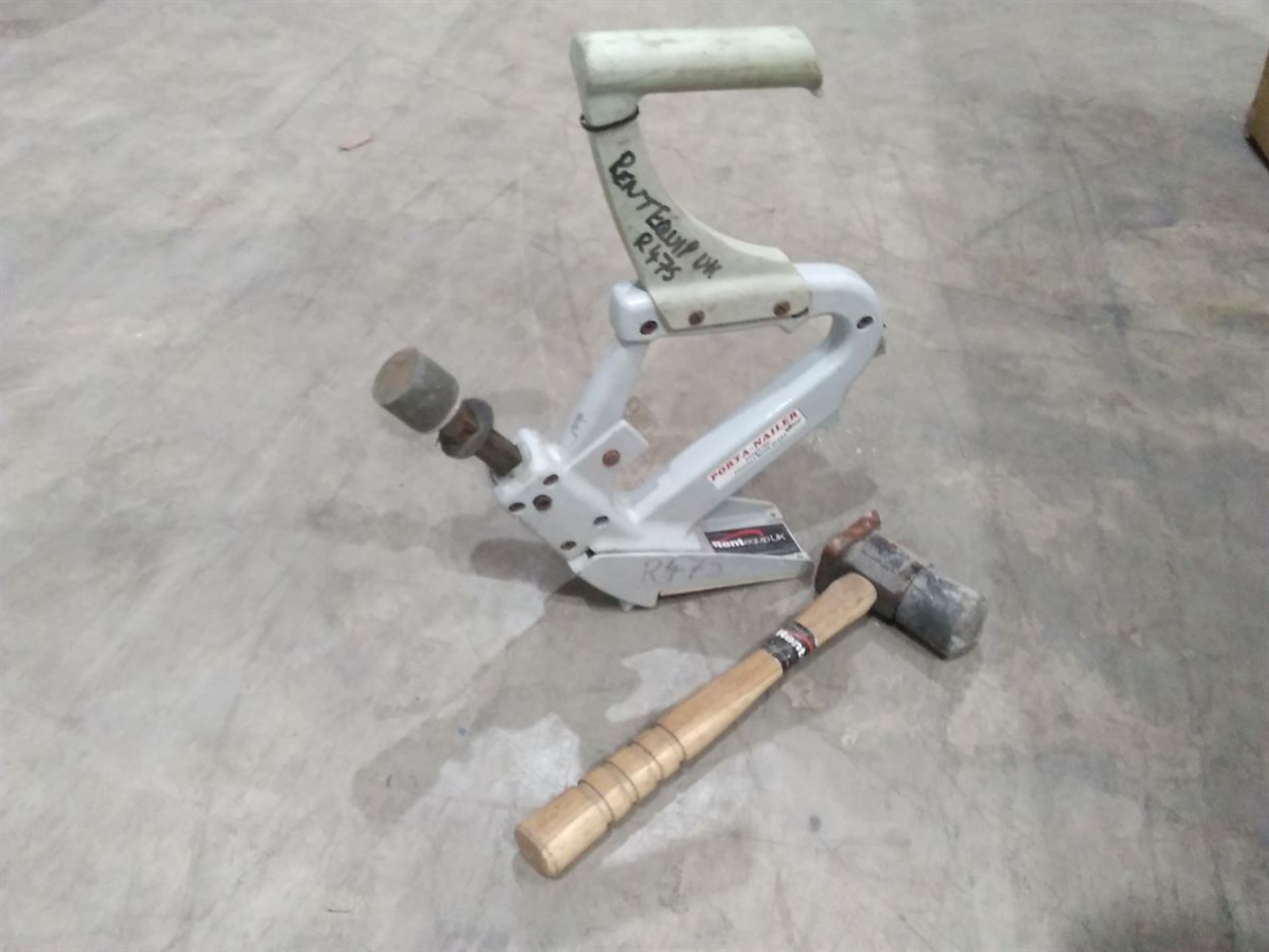 Floor Nailer & Mallet