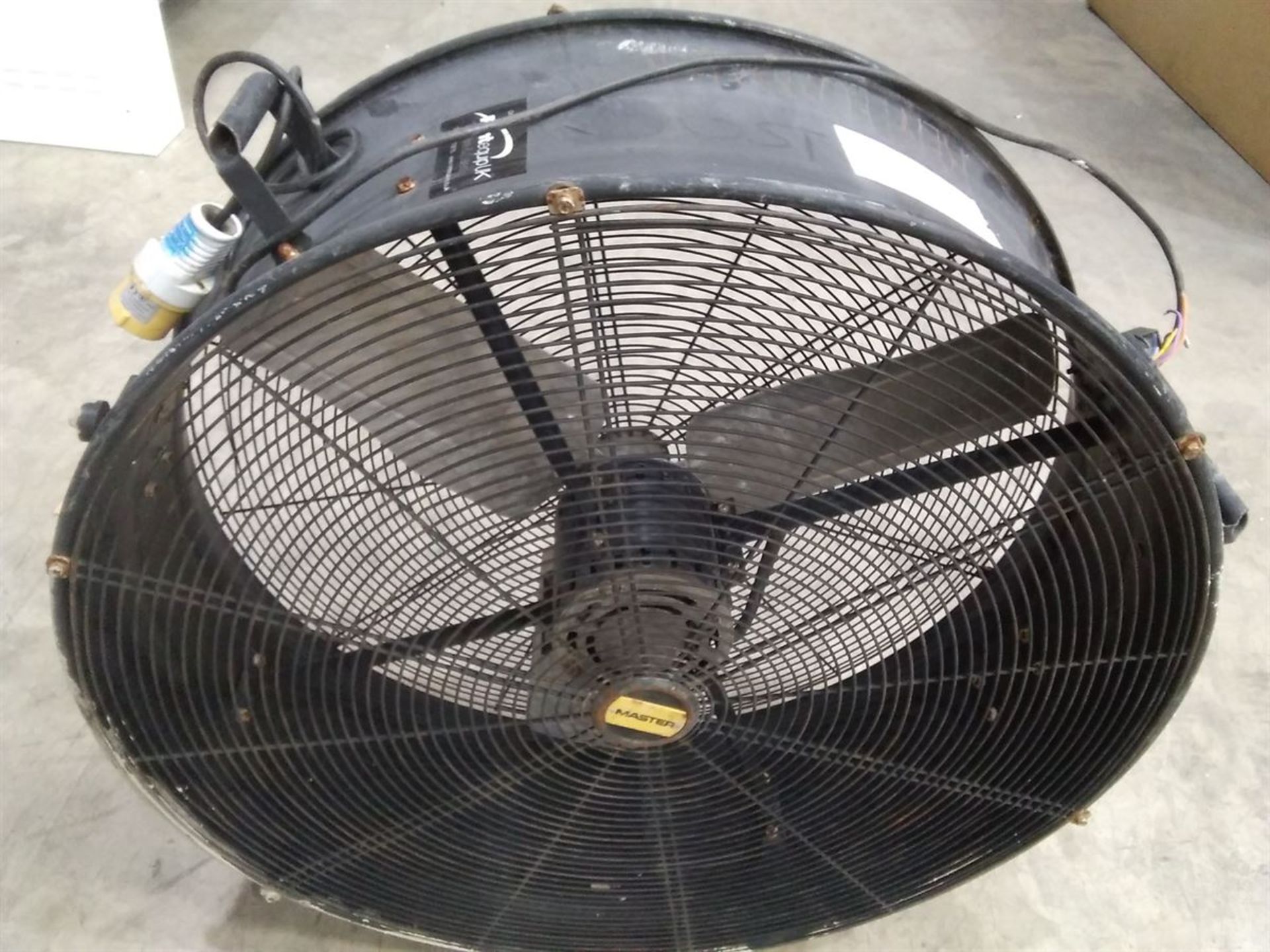 Master DF30DV Industrial Fan. 110v - Image 2 of 2