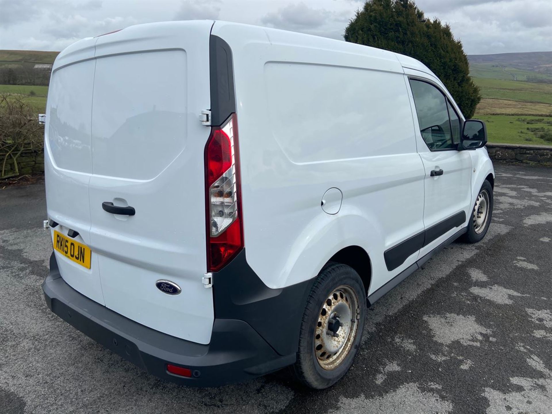 2015/15 FORD TRANSIT CONNECT 220 L1 DIESEL 1.6 TDCI 75PS VAN (1560 cc) - Image 3 of 13