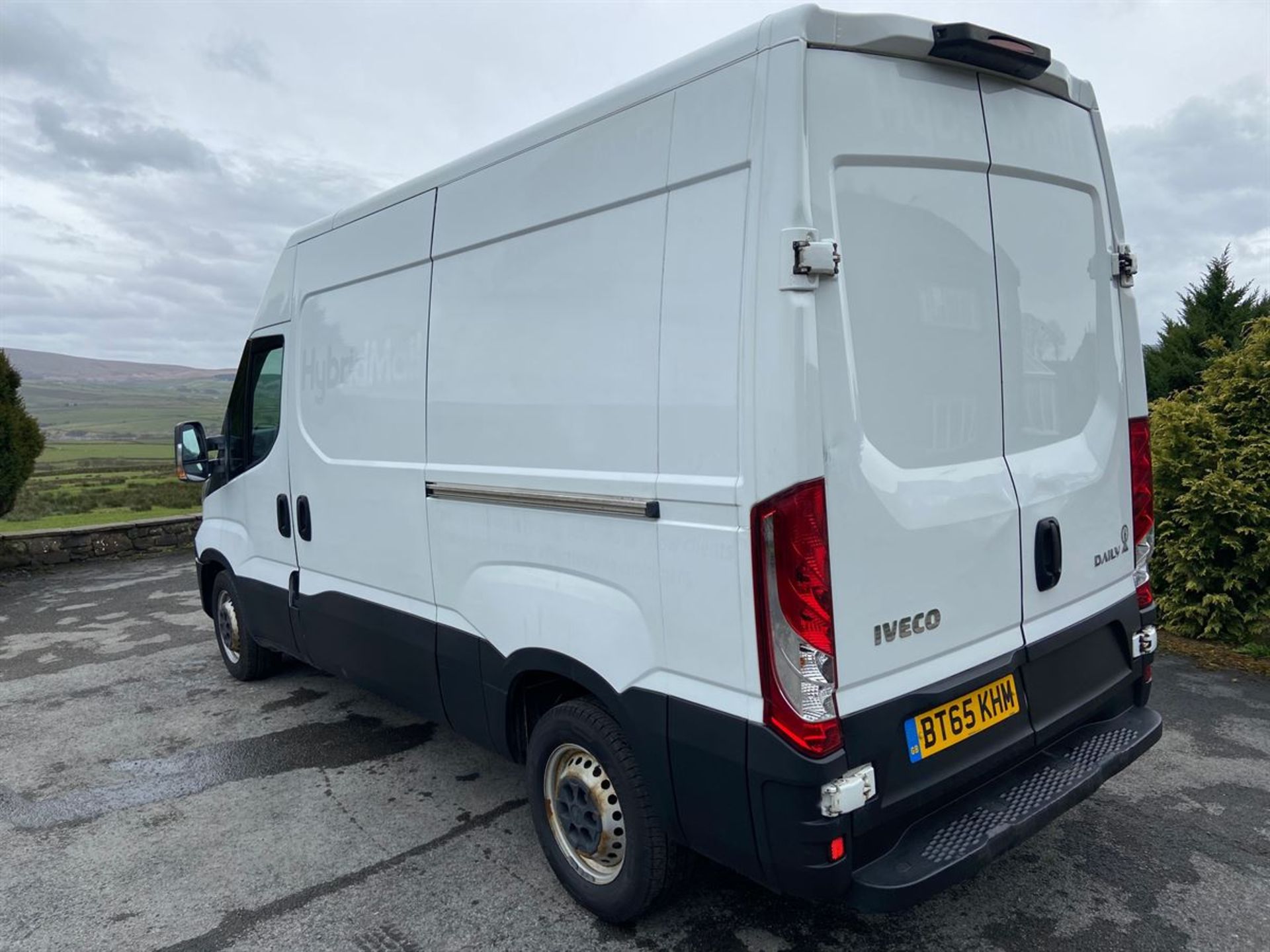 20105/65 IVECO DAILY 35S13 DIESEL 2.3 HIGH ROOF VAN 3520 WB (2287 cc) - Image 5 of 12