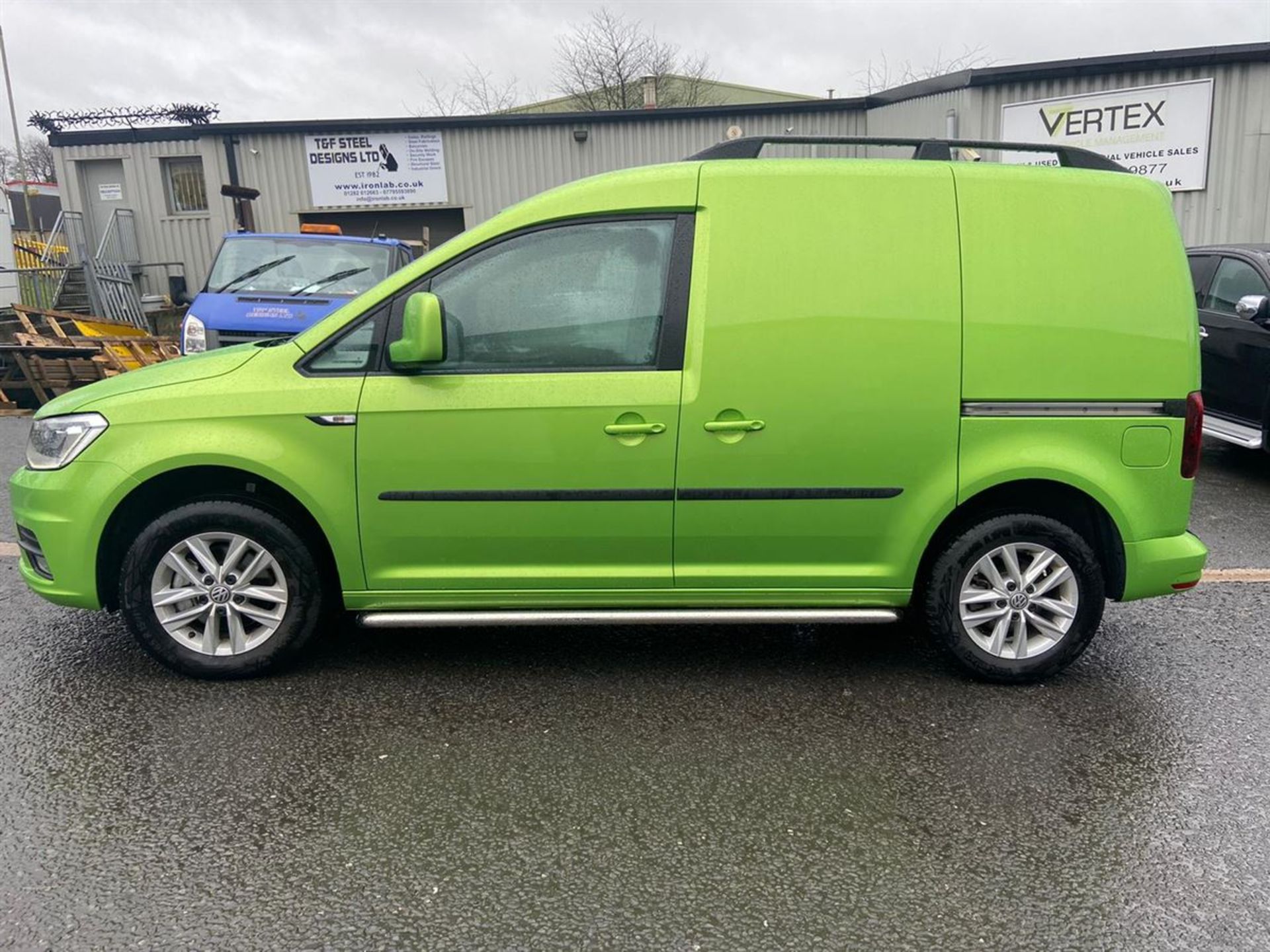 2019/19 VOLKSWAGEN CADDY C20 DIESEL 2.0 TDI BLUEMOTION TECH 102PS HIGHLINE (1968 cc) - Image 6 of 15