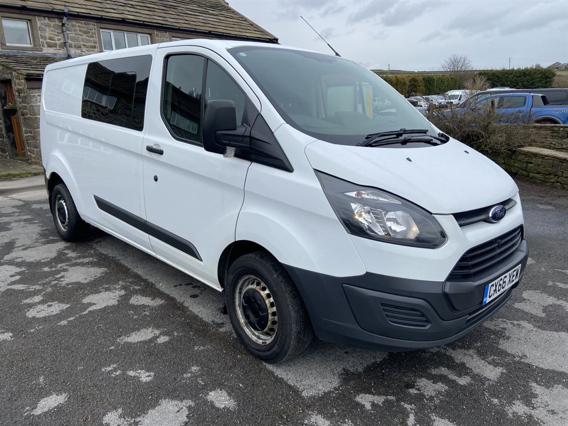 2016/66 FORD TRANSIT CUSTOM 310 L2 DIES 2.0 TDCI 130PS LOW ROOF D/CAB VAN (1996 cc)