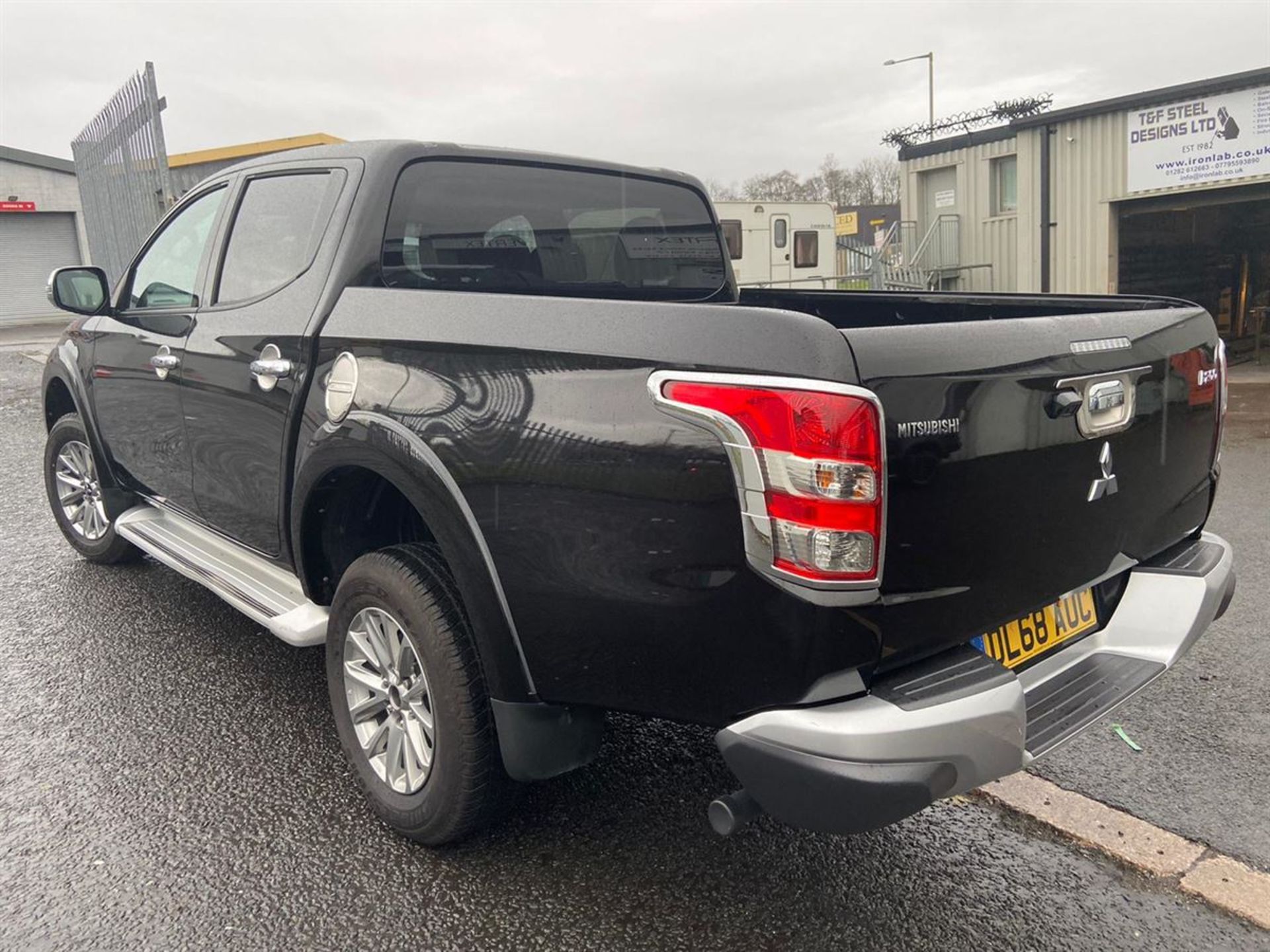 2018/68 Mitsubishi L200 Pickup DI-D 154 Barbarian - Image 5 of 14