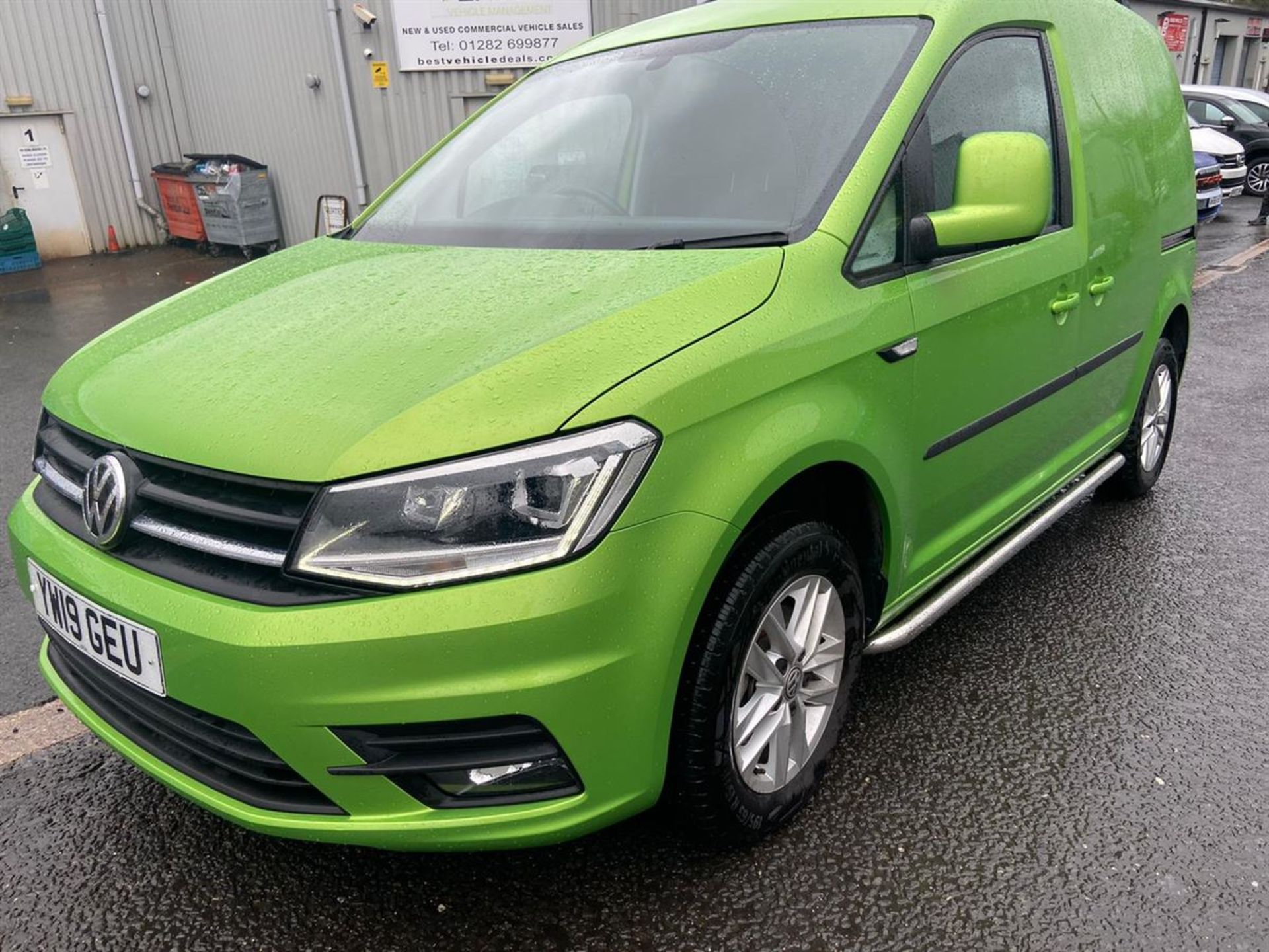 2019/19 VOLKSWAGEN CADDY C20 DIESEL 2.0 TDI BLUEMOTION TECH 102PS HIGHLINE (1968 cc) - Image 7 of 15