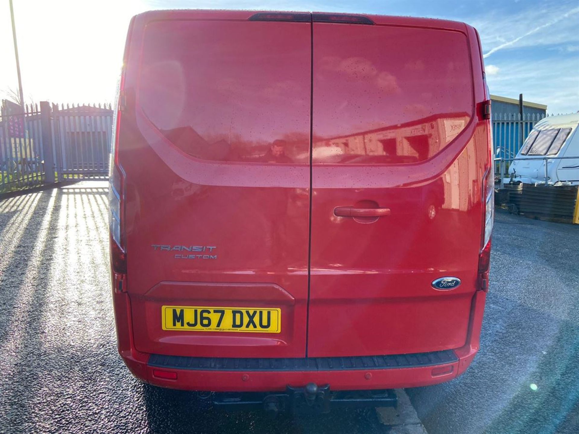 2017/67 Ford Transit Custom Panel Van 130 L2H1 LWB Opt Start-Stop 290 Limited - Image 4 of 12