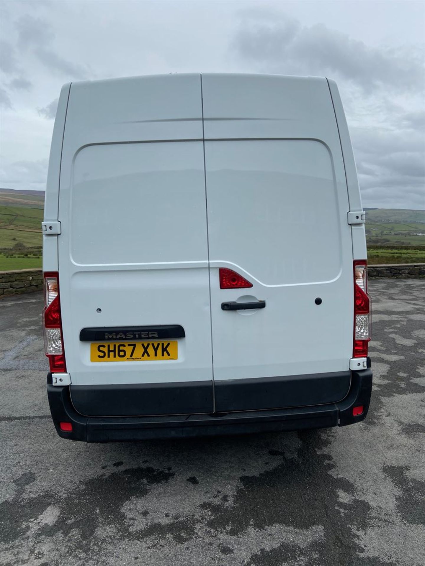 2017/67 RENAULT MASTER MWB DIESEL FWD MM35DCI 130 BUSINESS MEDIUM ROOF (2298 cc) - Image 4 of 13