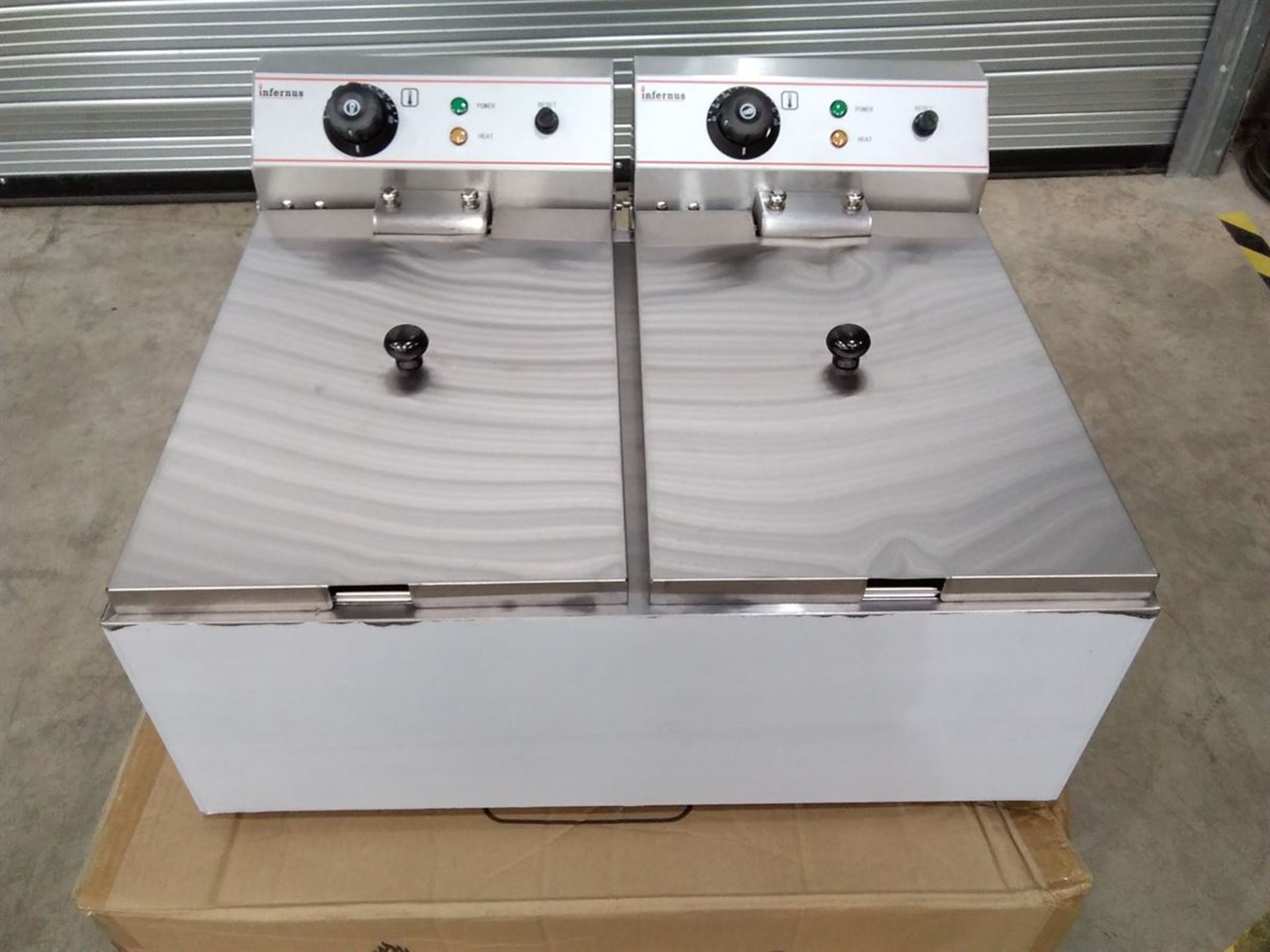 Infernus INEF-172L Stainless Steel Twin Basket Electric Fryer 240V - Image 2 of 3