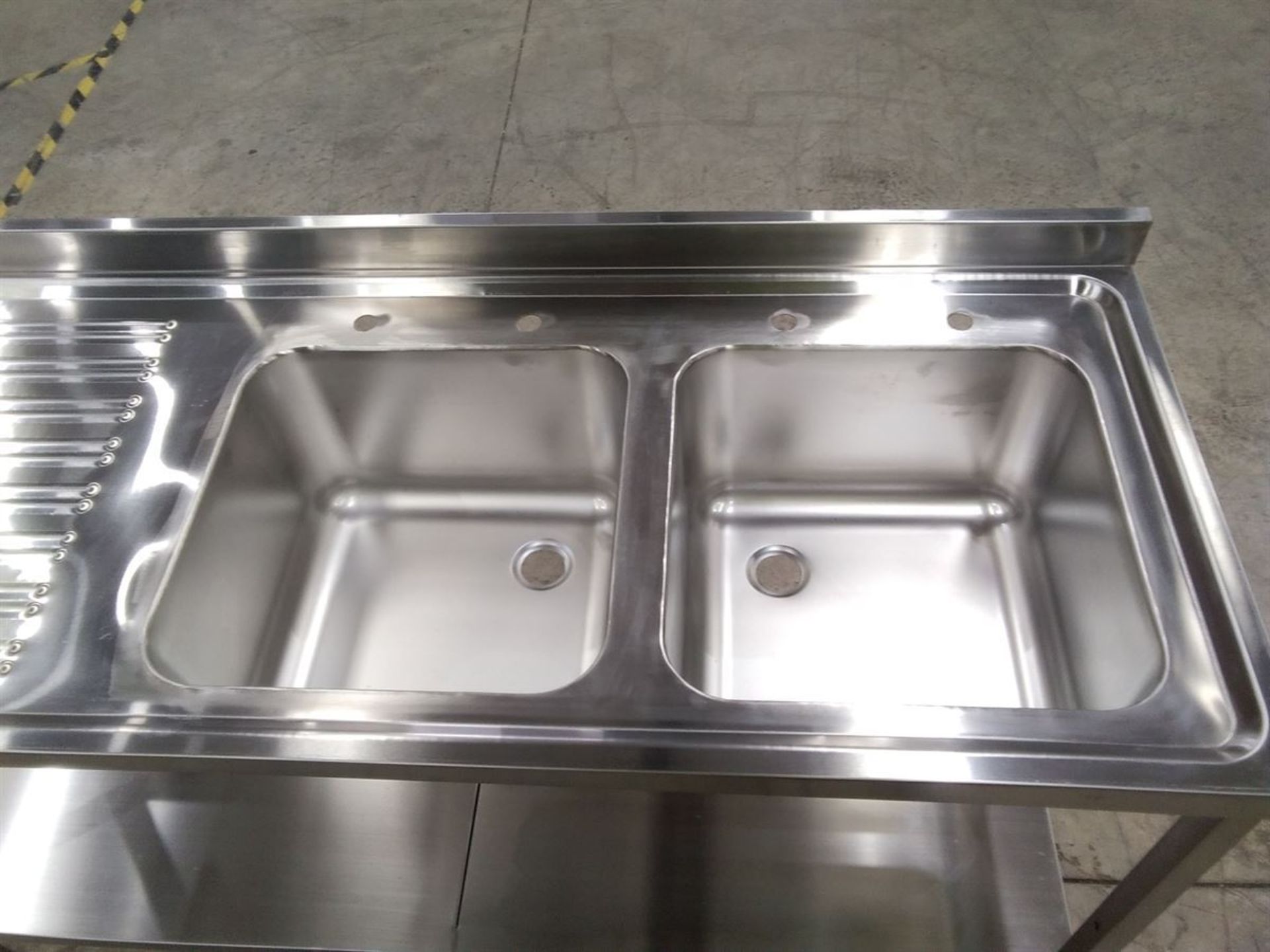 Diaminox MT-186A Stainless Steel Double Sink Unit - Right Hand Drain - 1800 x 600 x 900mm - Image 3 of 3