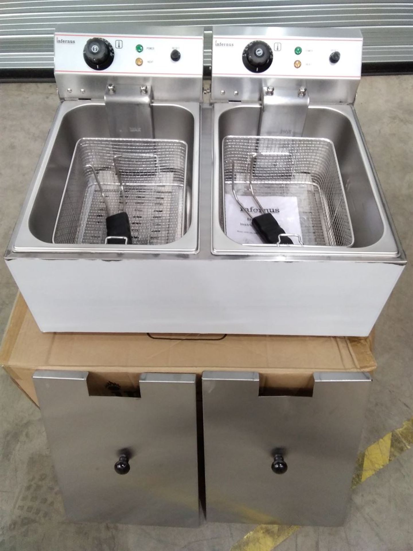 Infernus INEF-172L Stainless Steel Twin Basket Electric Fryer 240V - Image 3 of 3