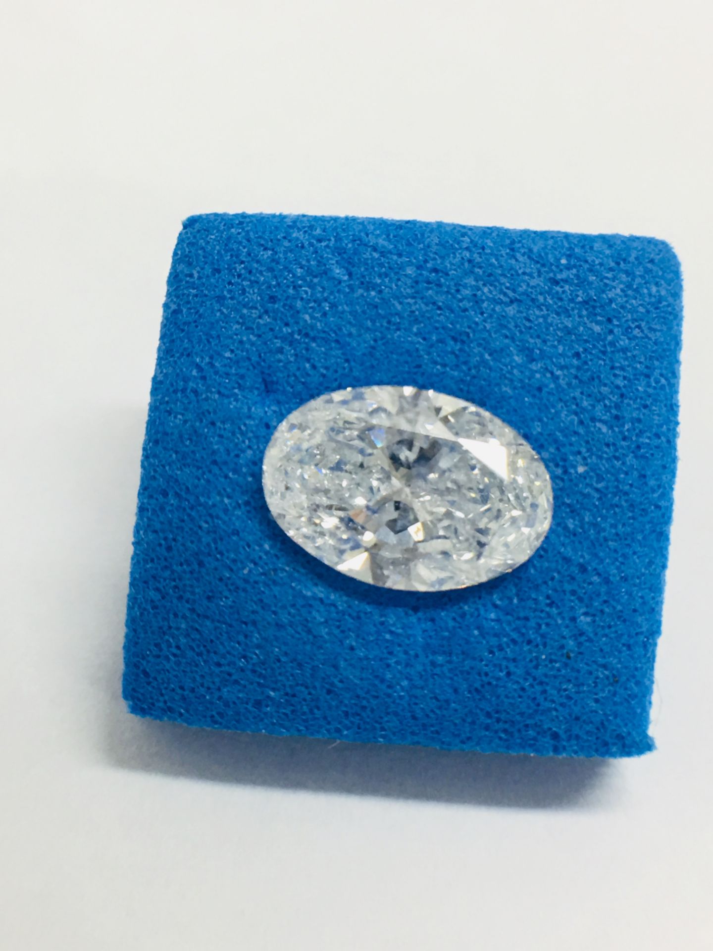 1ct Oval natural Diamond