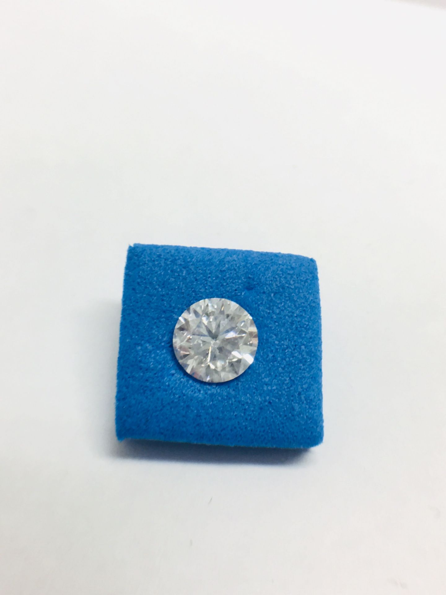 1.01ct Round Brilliant cut Diamond