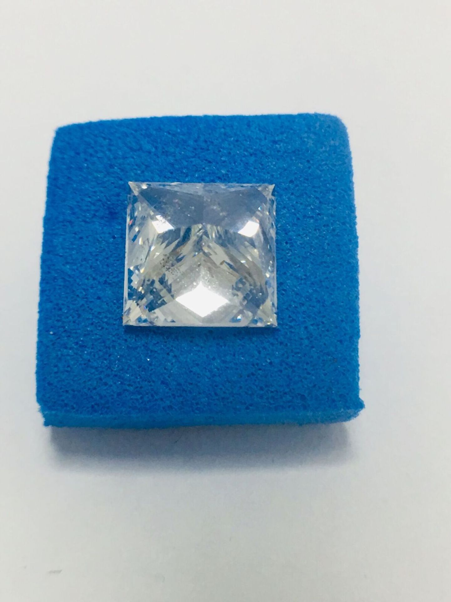 1.03ct Princess cut natural Diamond - Image 2 of 3