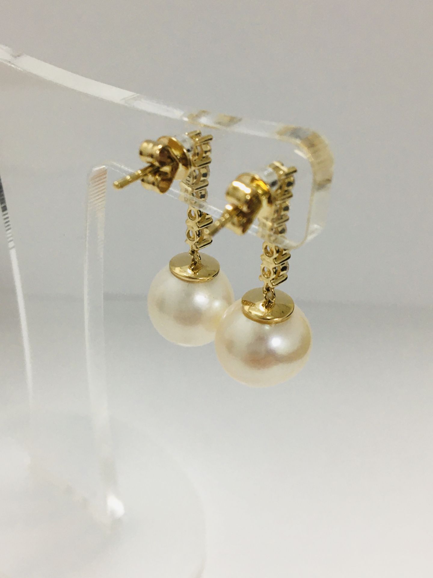 14ct Yellow Gold Pearl and Diamond drop Earrings - Image 11 of 11