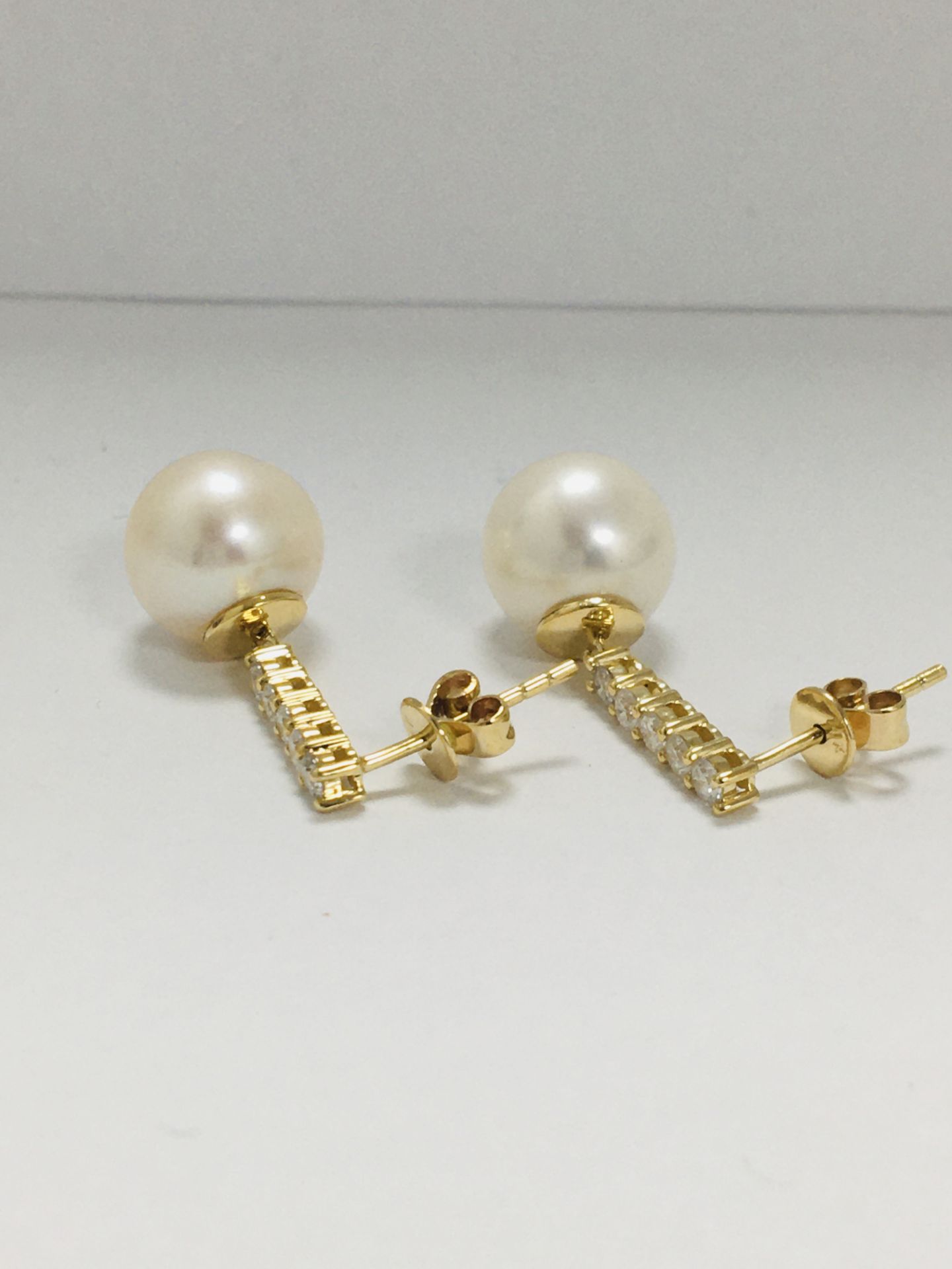 14ct Yellow Gold Pearl and Diamond drop Earrings - Image 3 of 11
