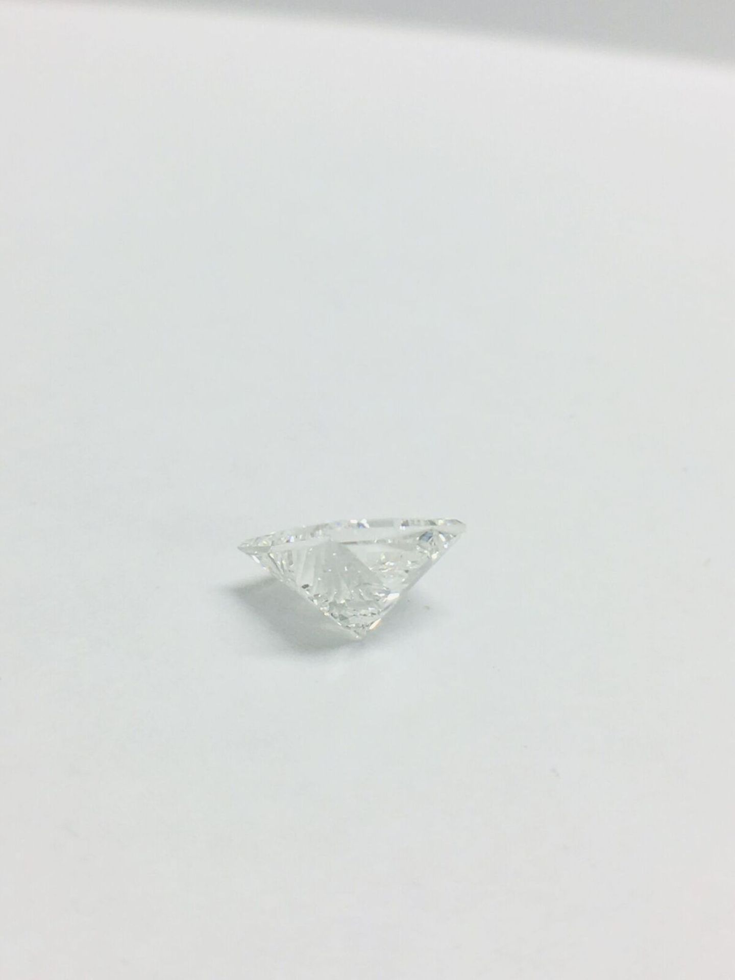 1.95ct Princess cut Diamond - Image 3 of 6